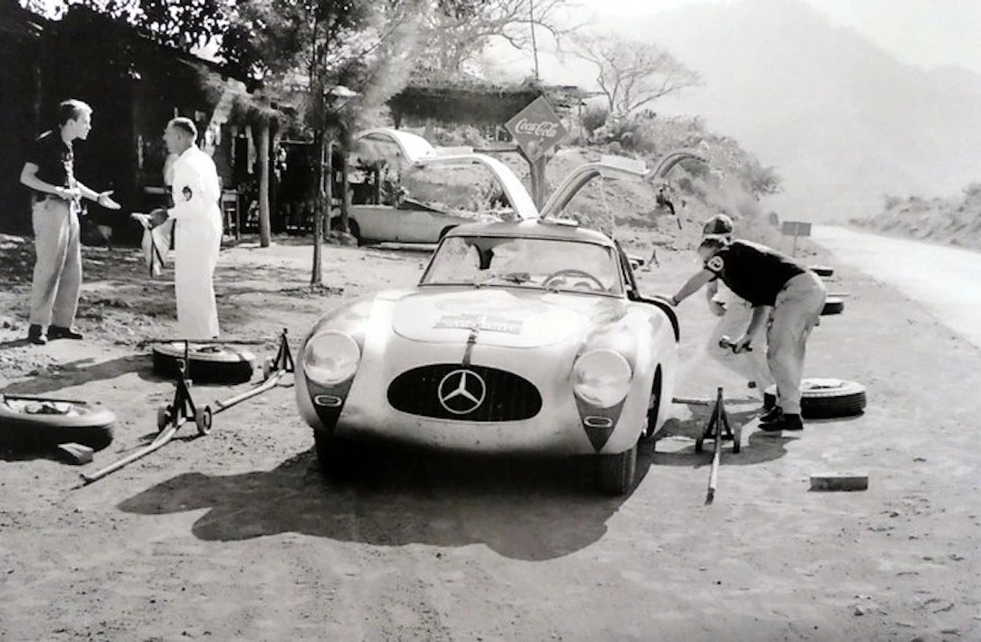 Mercedes-Benz 300 SL/Kling & Klenk (Winners) - Service...