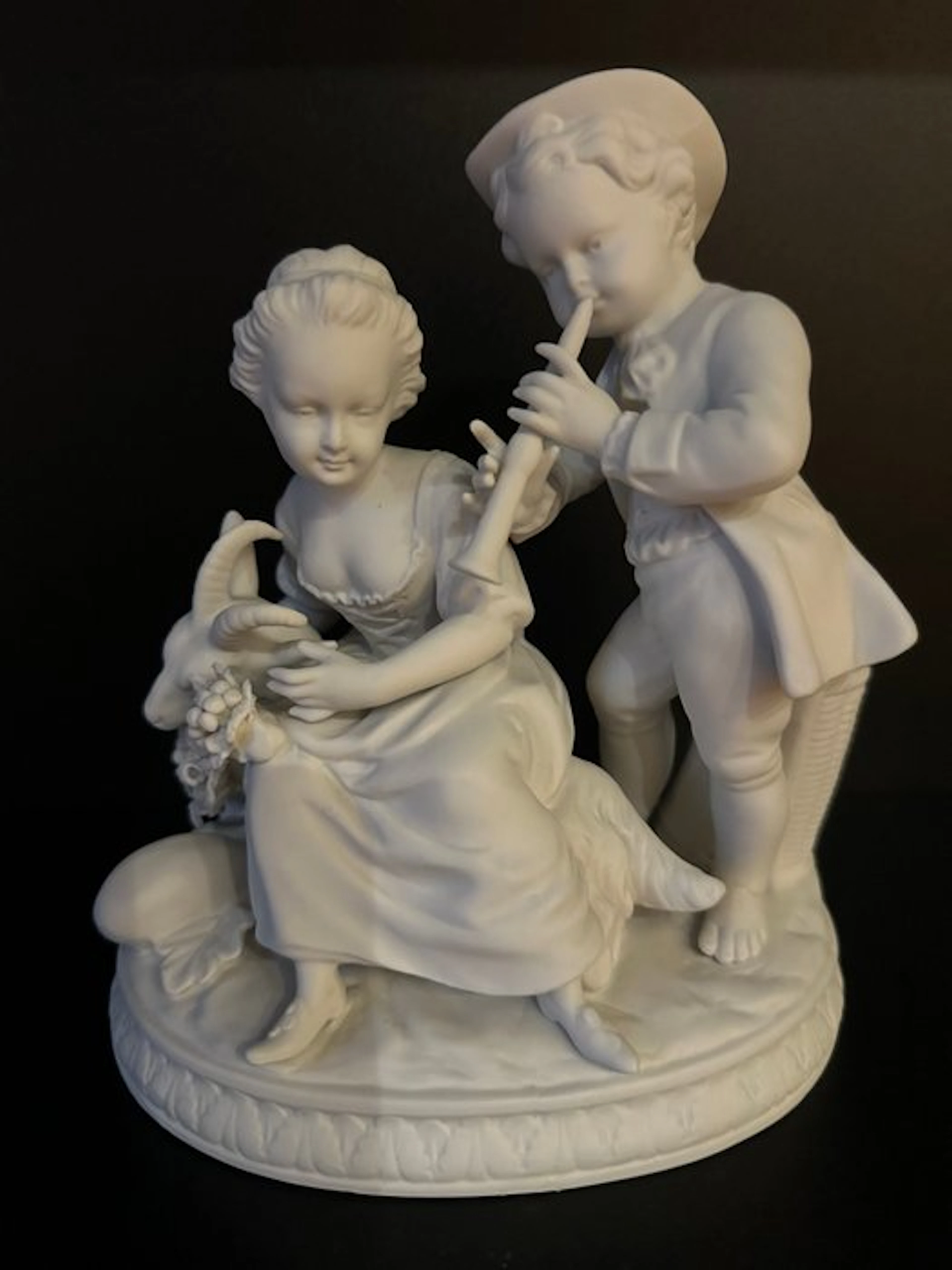 Unterweissbach - Figure - Biscuit porcelain