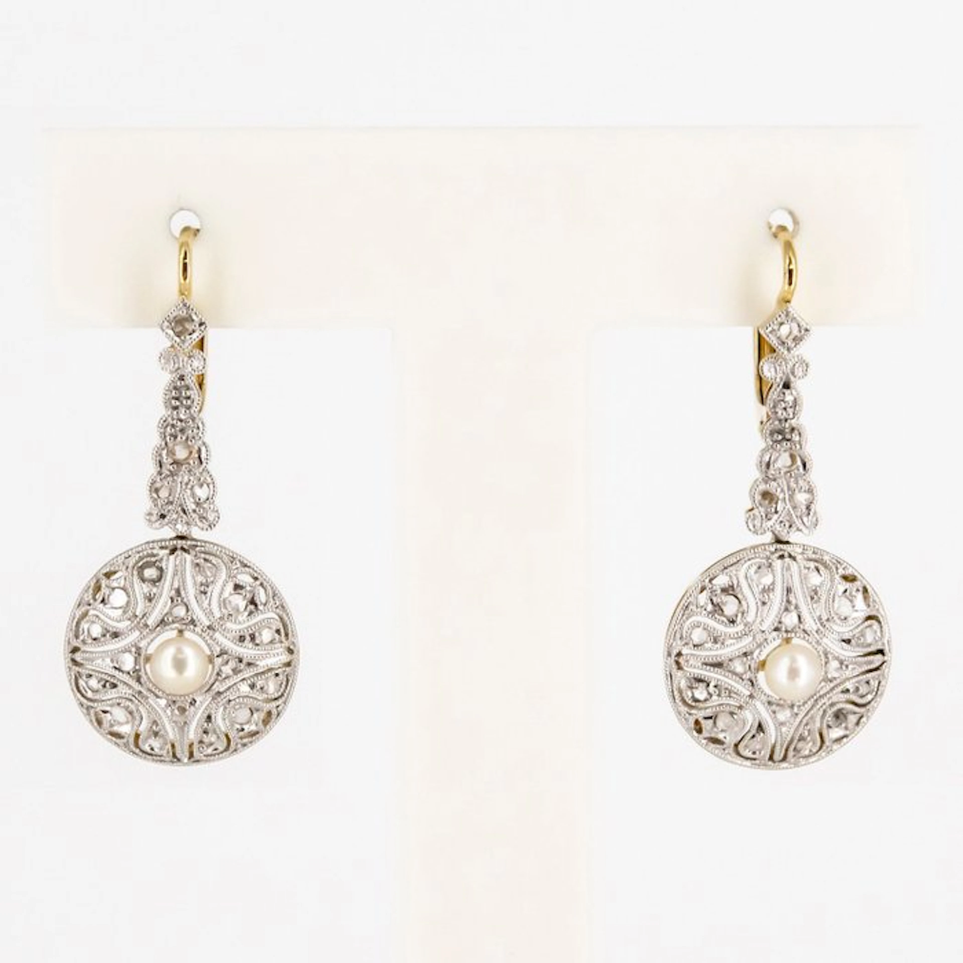 Earrings - 18 kt