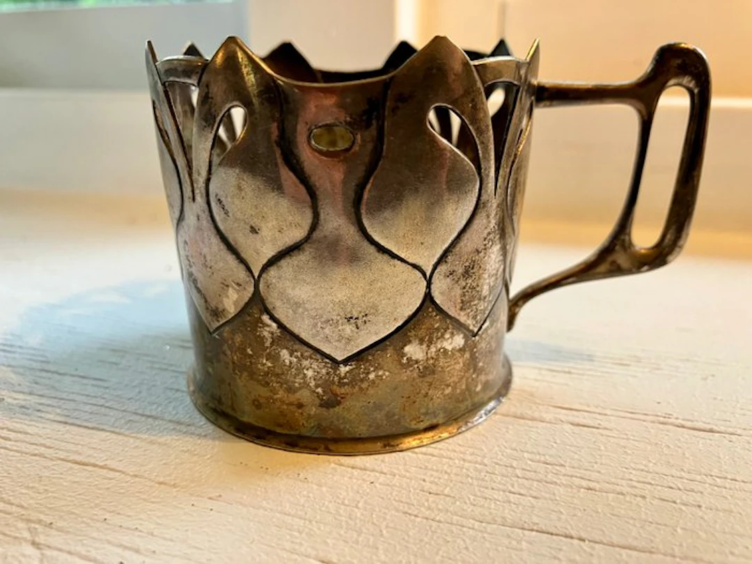 I. Saha - Tea cup - .813 silver - Fins Tea Glass Holder - 1908