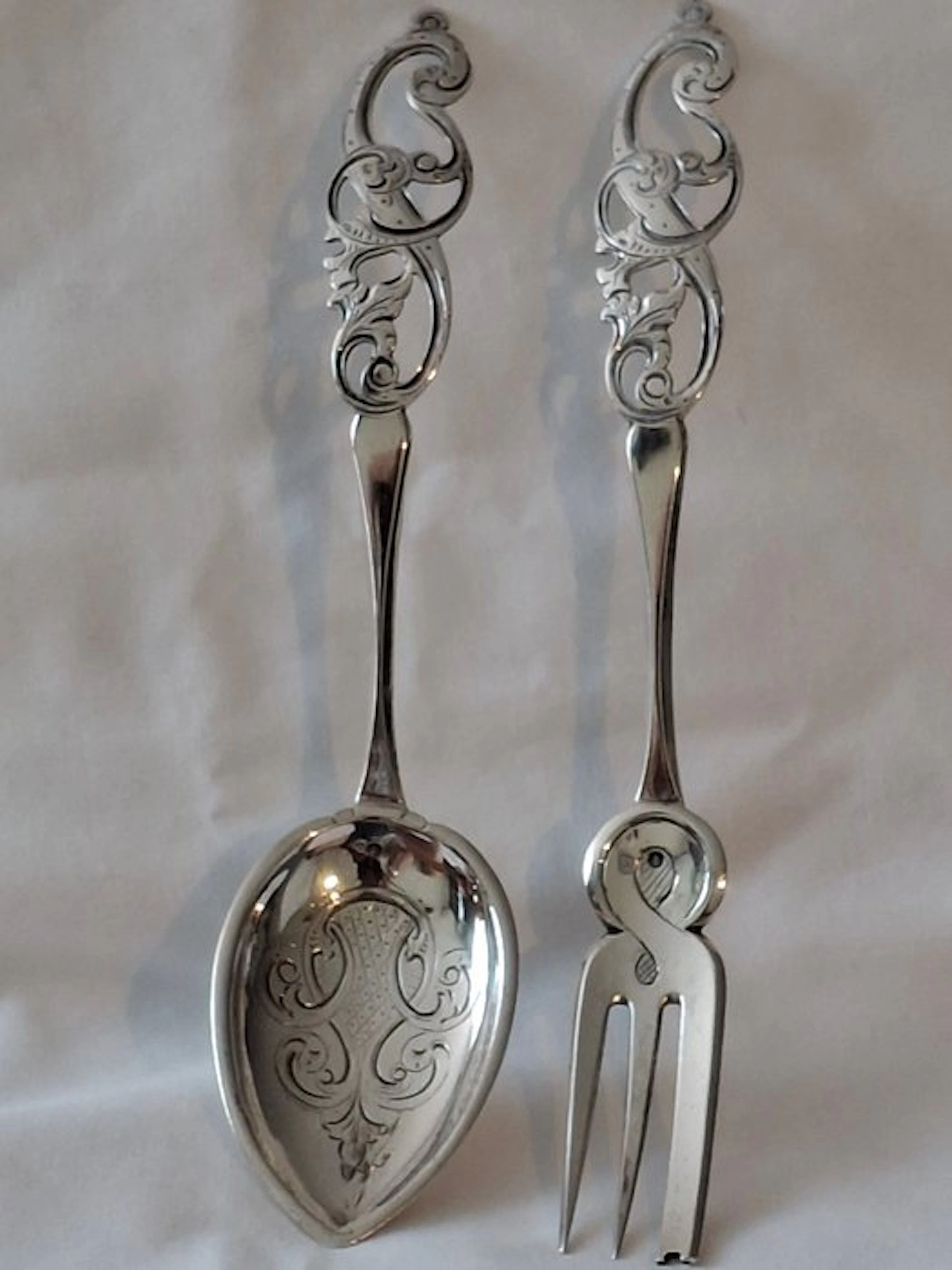 DK44 - DK44 - Ginger set (2) - A set of beautifully...