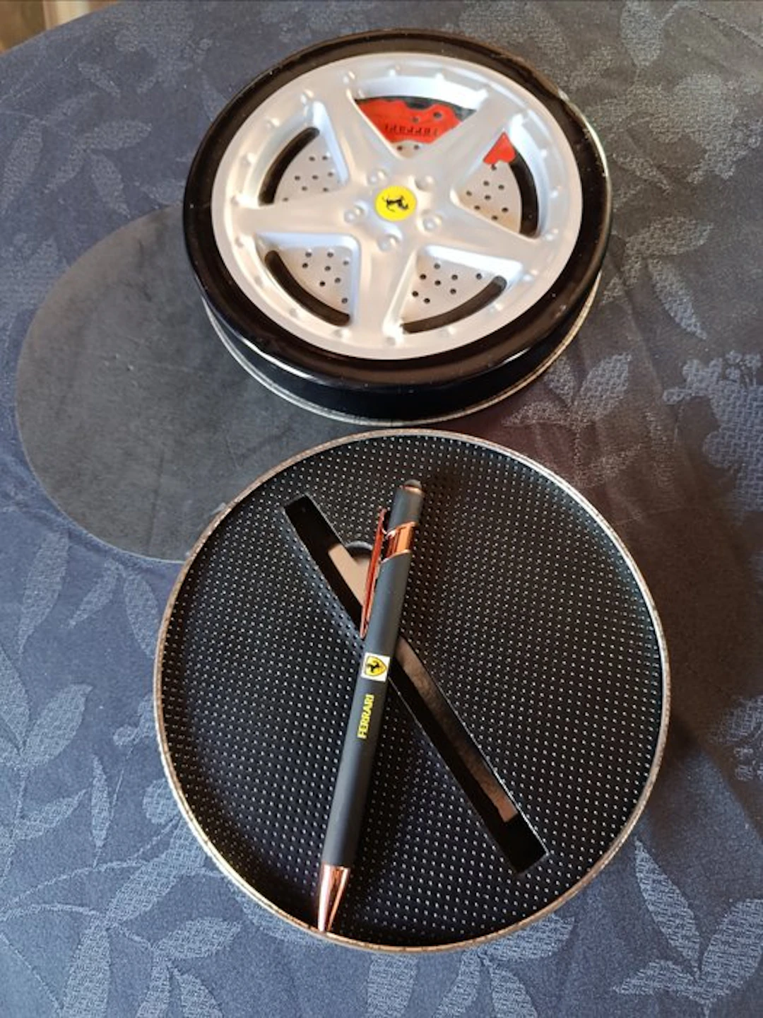 Pen - Ferrari