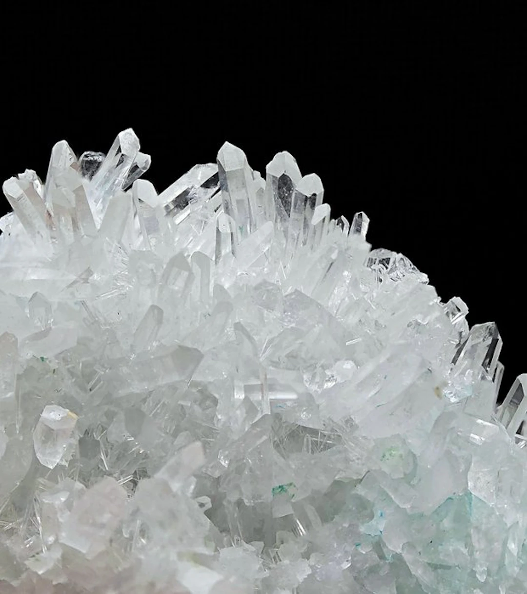 Aesthetic blue quartz