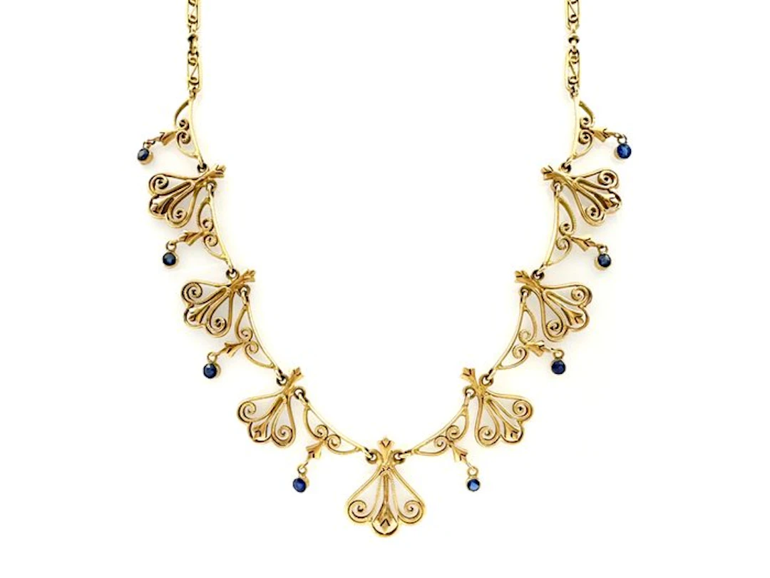 Necklace with pendant - 18 kt. Yellow gold - 0.80ct. tw. Sapphire