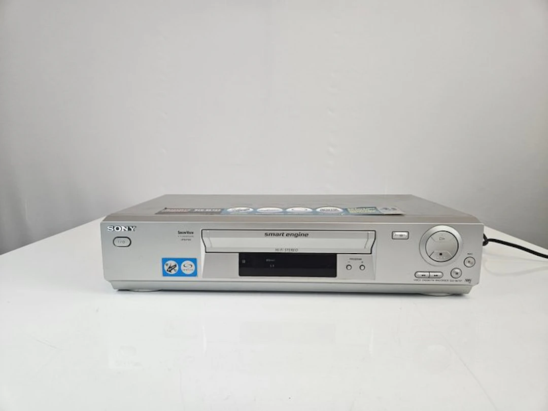 Sony - SLV-SE727E VHS Cassette recorder-player