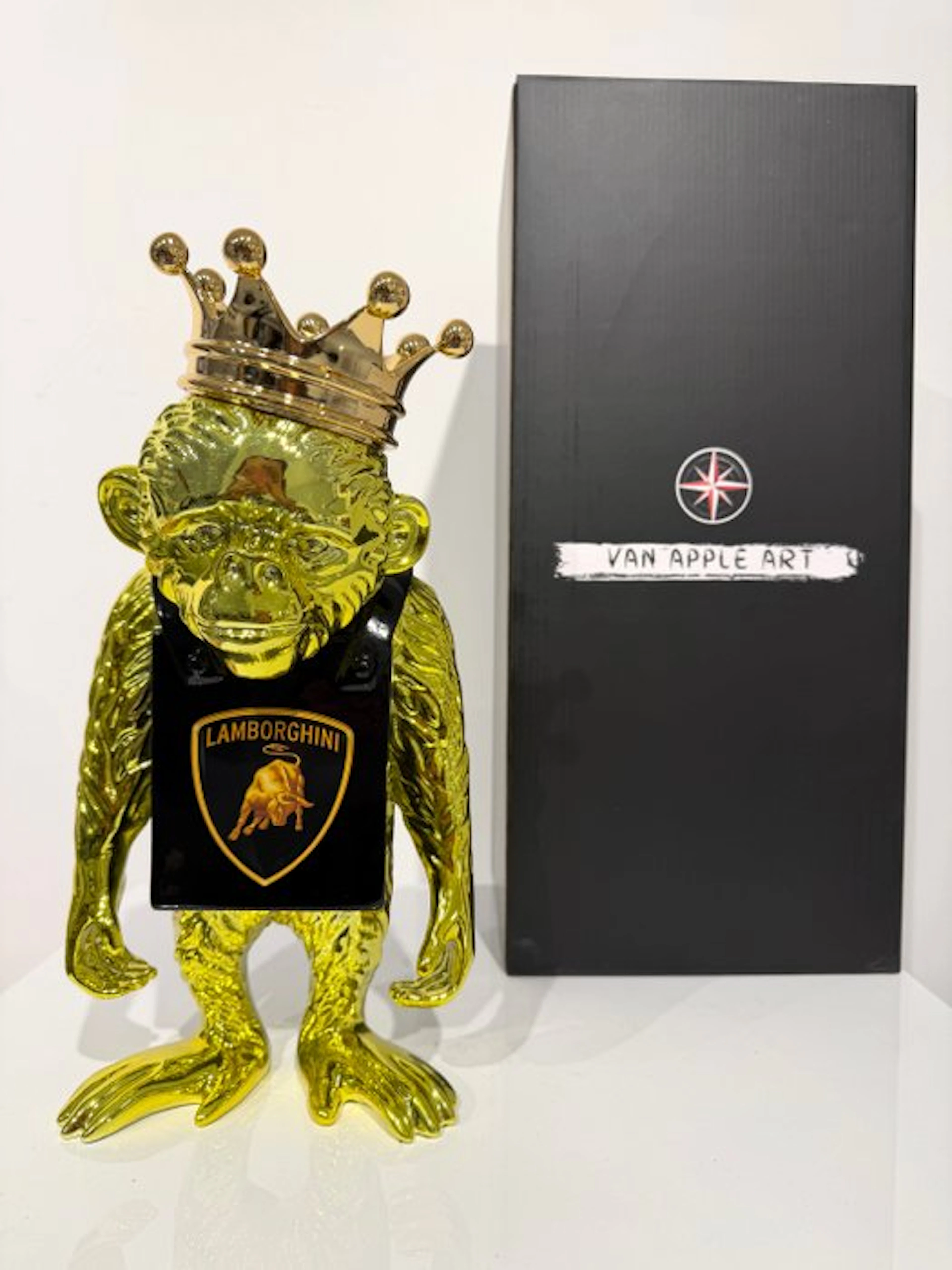 Van Apple - Fashion Monkey - Lamborghini
