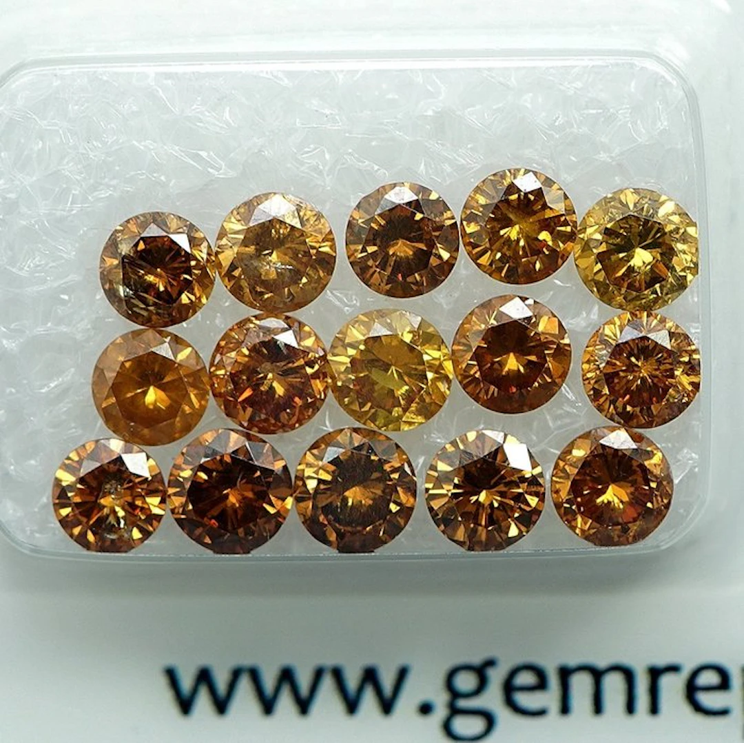 15 pcs Diamond (Colour-treated) - 3.29 ct - Round - Fancy...