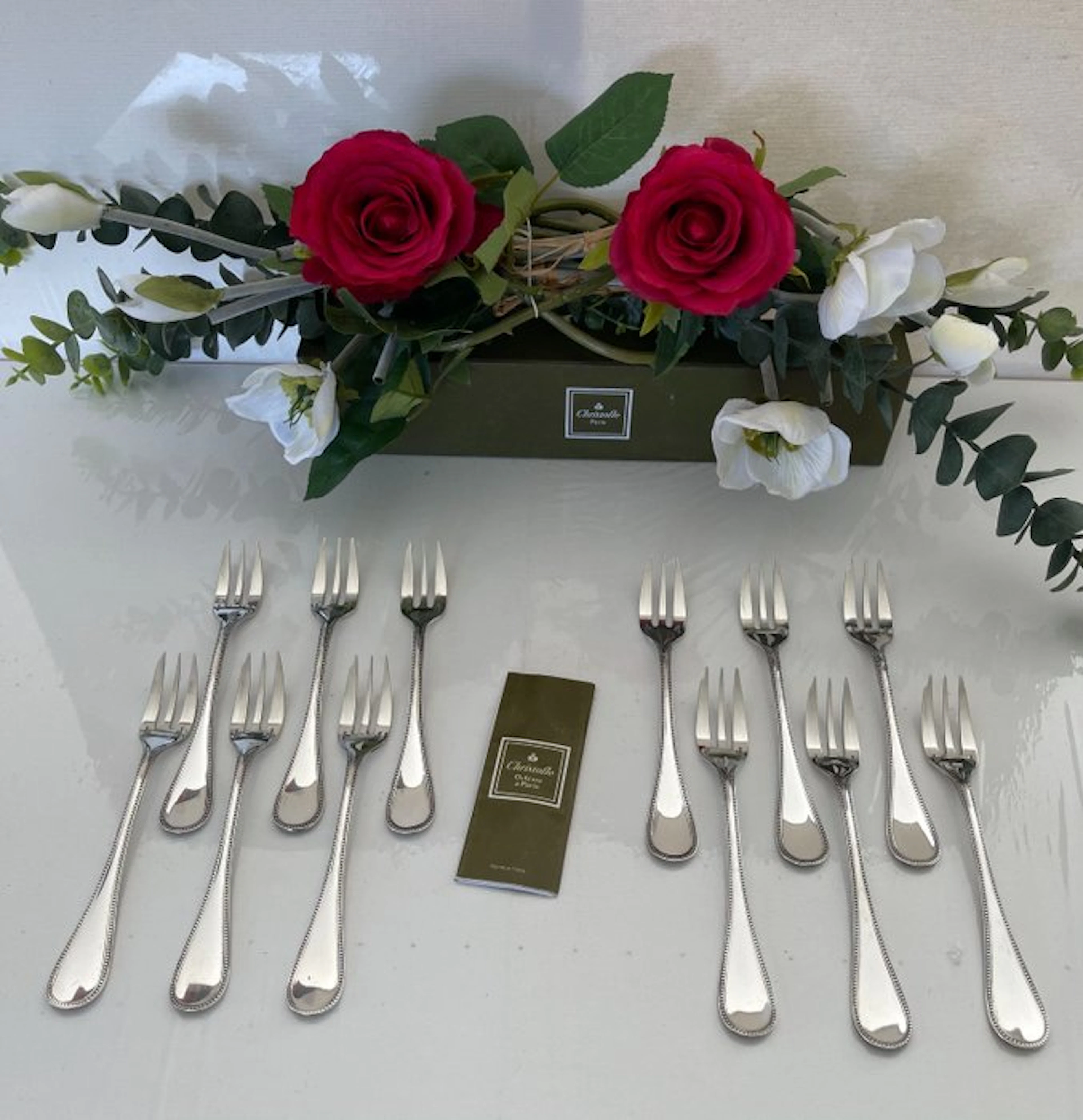 Christofle - Cake fork - Set of 12 cake forks, Pearl model - silvered metal