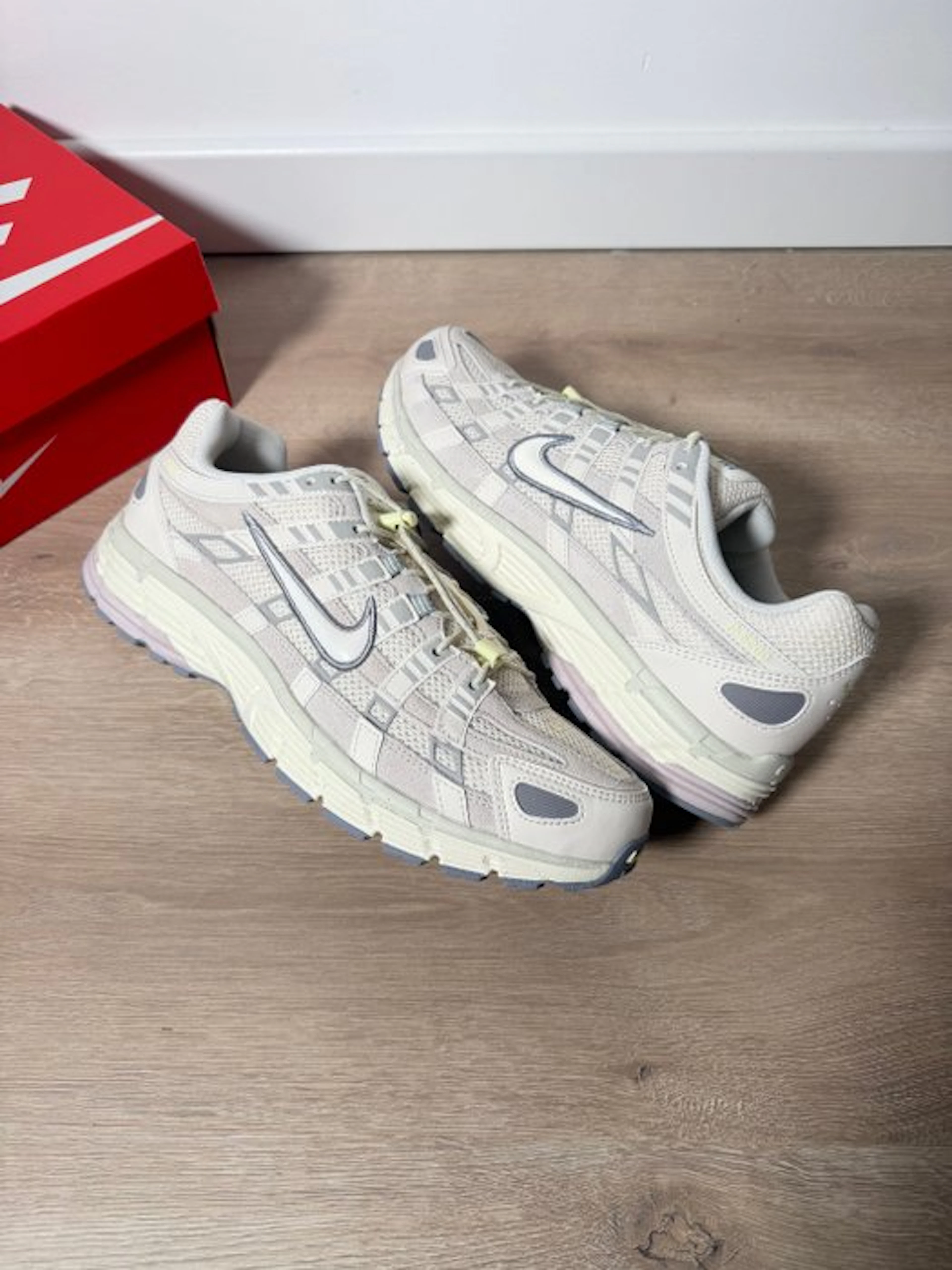 Nike - Sneakers - Size: EU 44.5 - New with tags