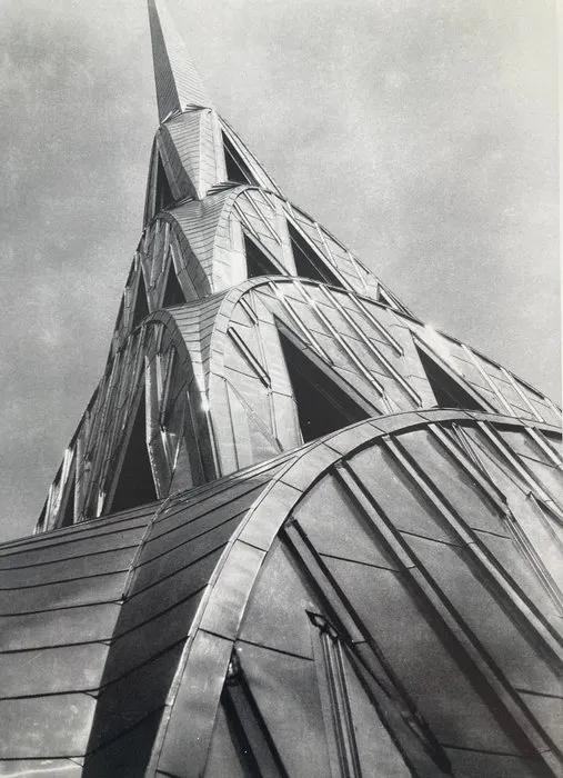 Margaret Bourke-White (1904-1971) - Chrysler building, New York (1931)