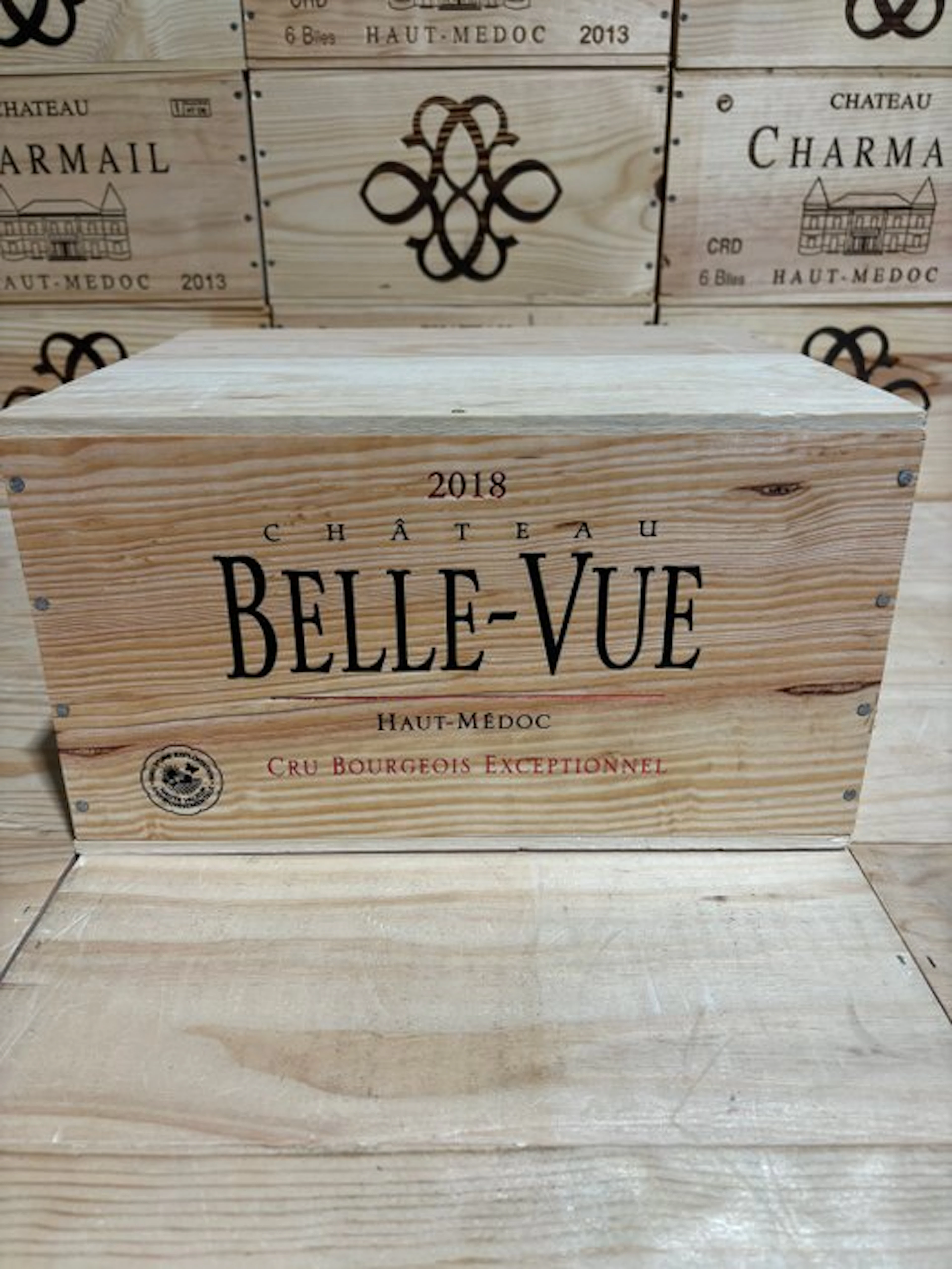 2018 Chateau Belle-Vue - Haut-Médoc Cru Bourgeois - 6 Bottles (0.75L)