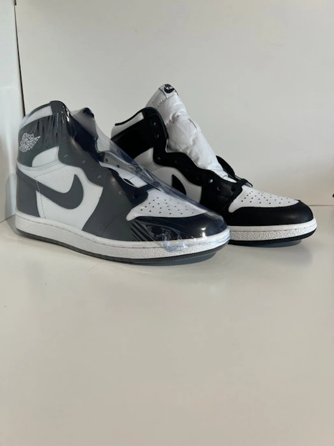 Nike - Air Jordan 1 High - Sneakers - Size: EU 40 - New with tags