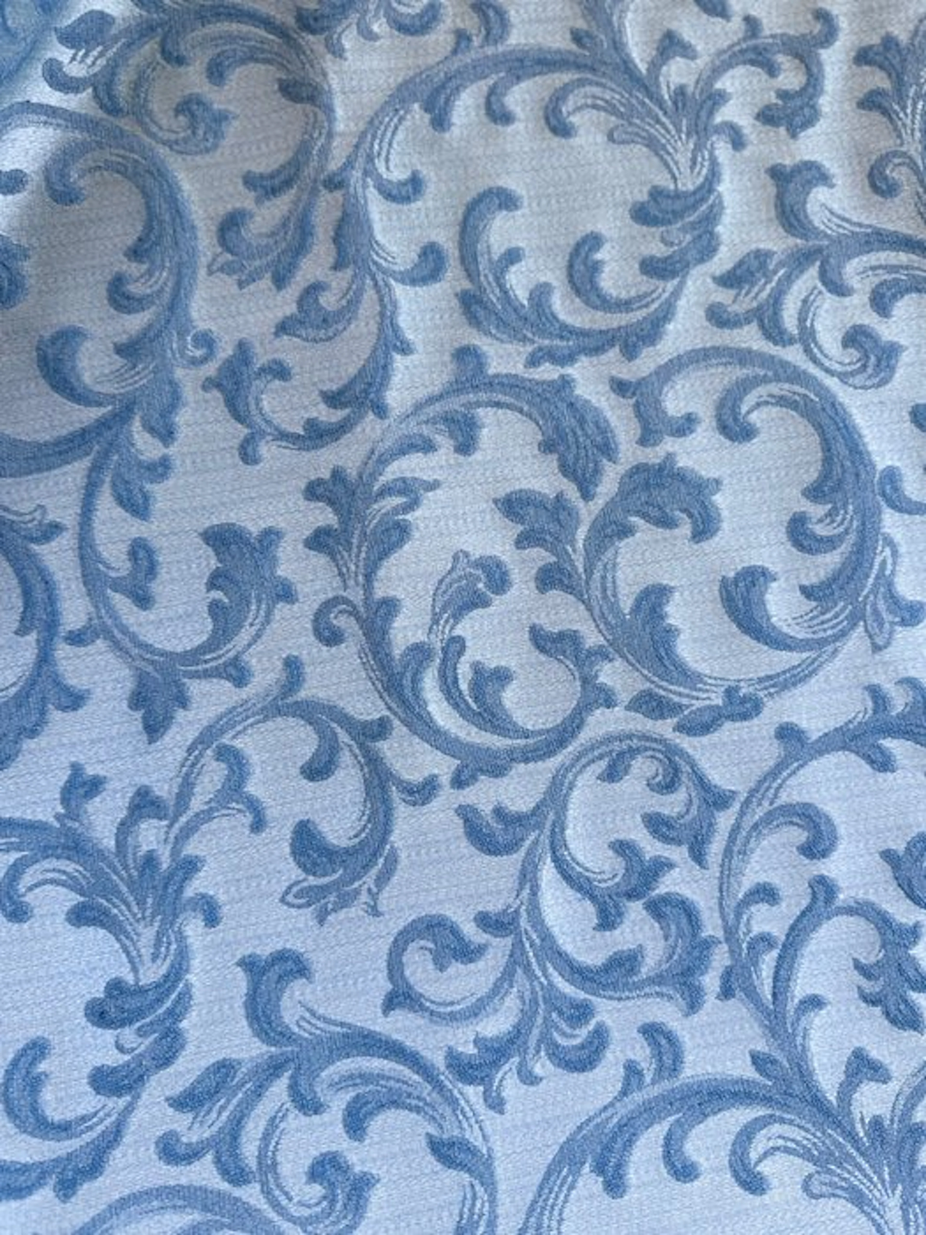 Luxurious Venetian San Leucio light blue ramages damask...