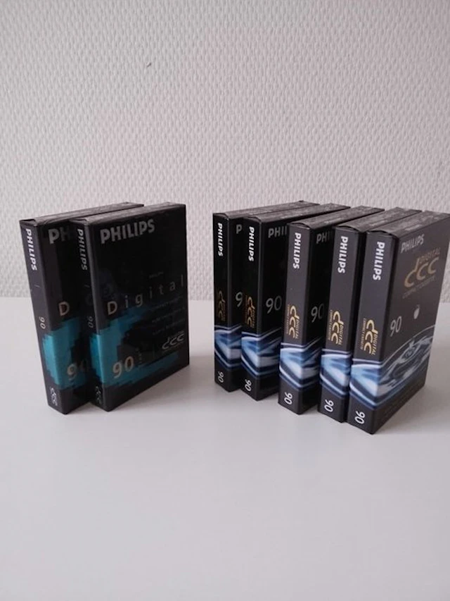 Philips - Digital DCC 90 DCC - digital compact cassette - Multiple models