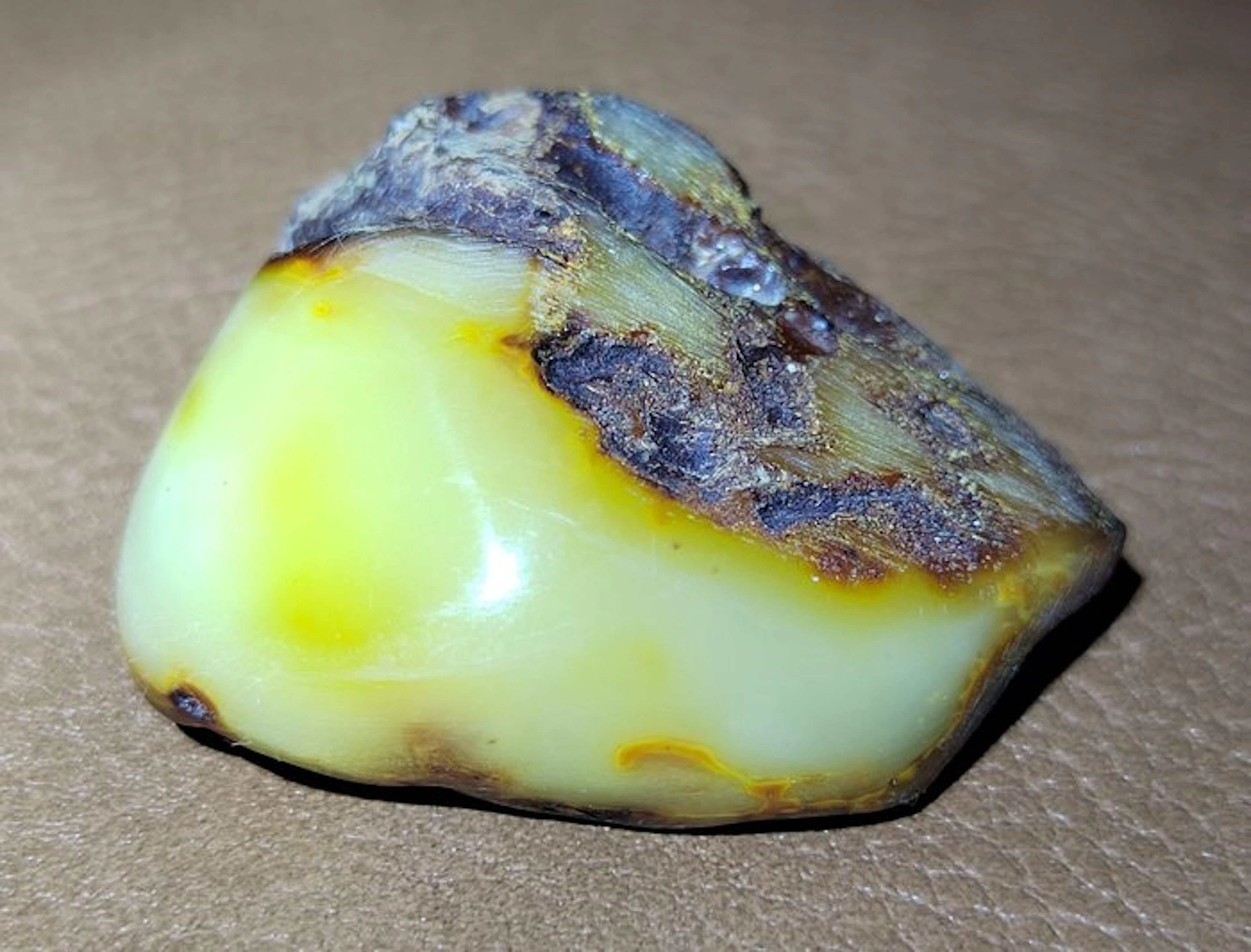 Baltic Amber- High Quality AAA No Reserve Price- 18.17 g