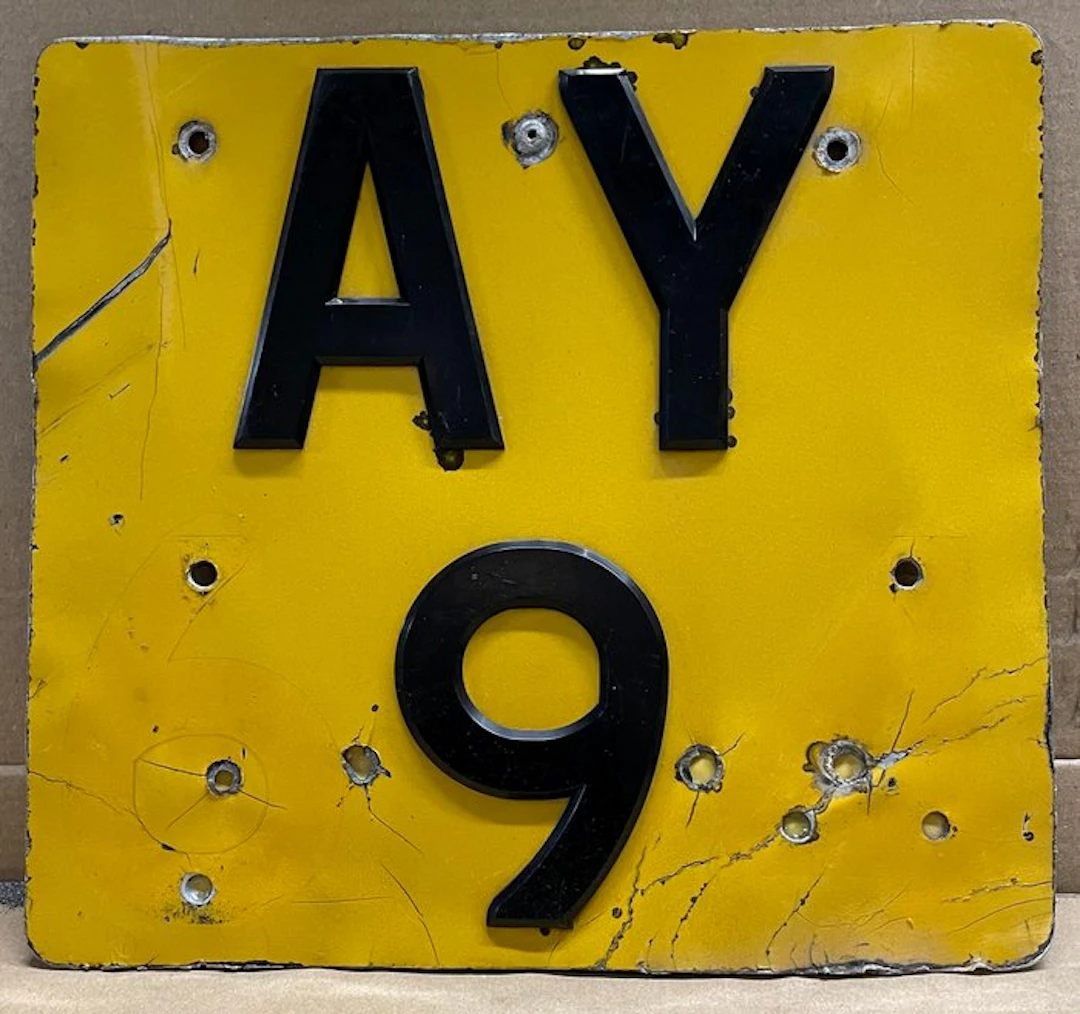 Number plate - Very Rare Alderney/ Channel Island - One Digit license plate