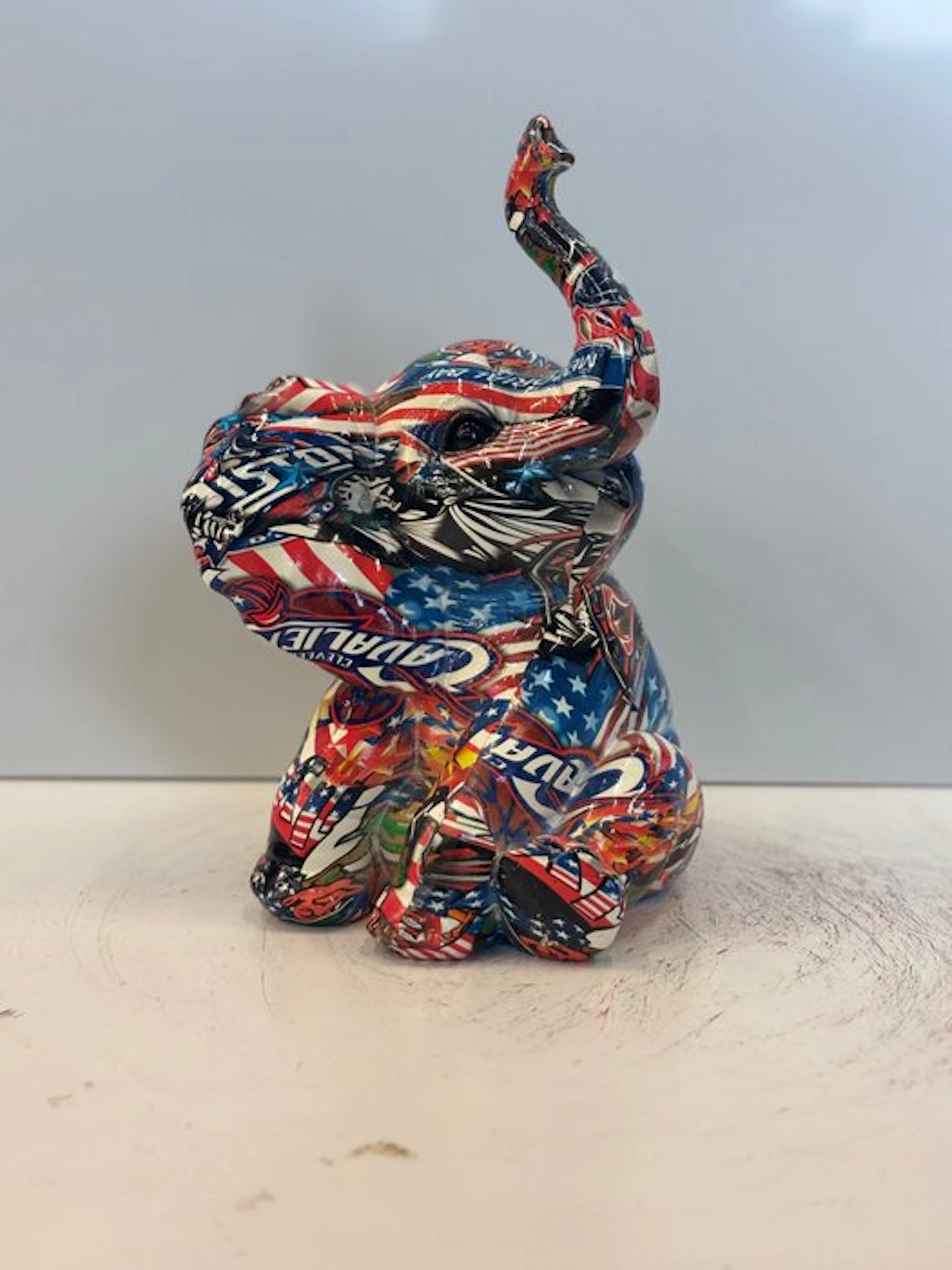 Rob VanMore - VANMORE American Elephant