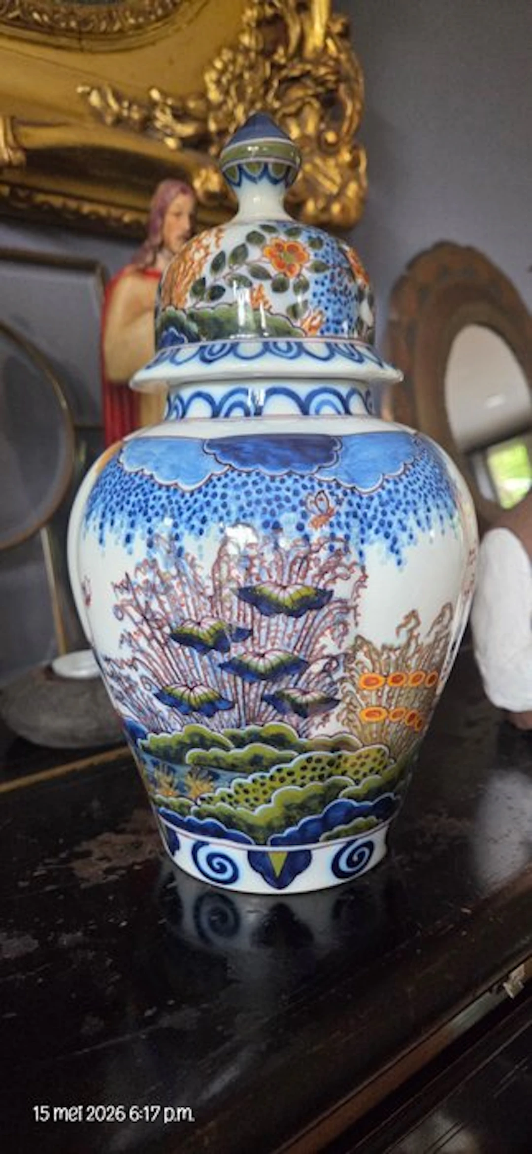 Tichelaar, Makkum - Lidded vase - Pottery