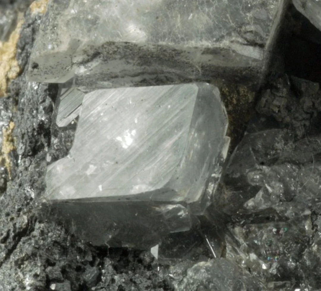 Anglesite Crystals on matrix - Height: 65 mm - Width: 60 mm- 122 g - (1)