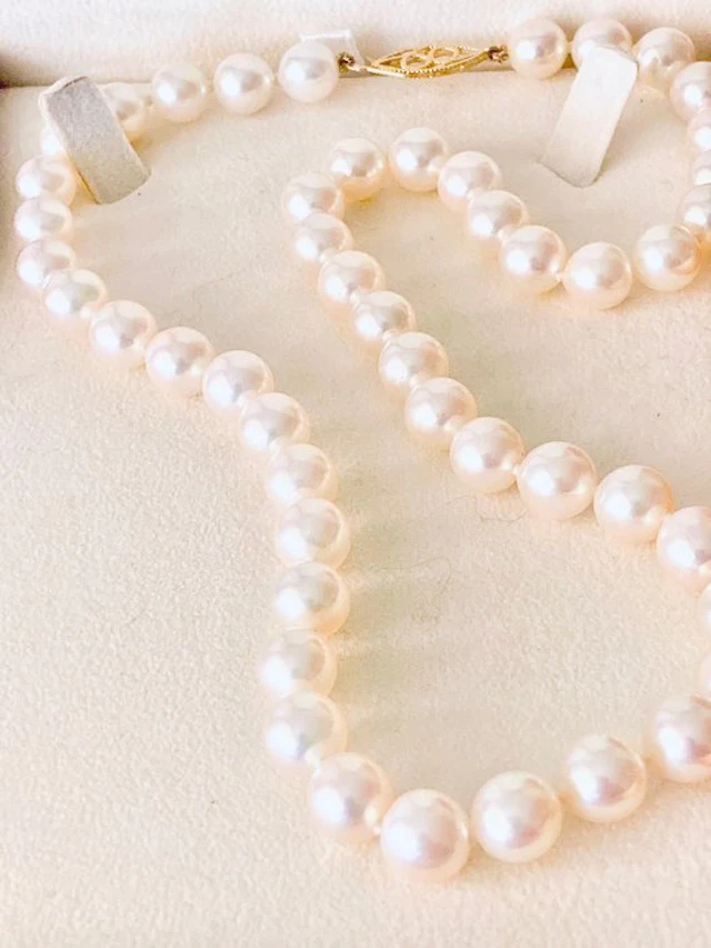 Necklace - 14 kt. Yellow gold Pearl
