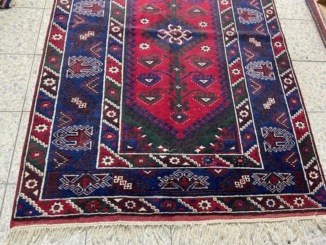 Rug - 187 cm - 120 cm