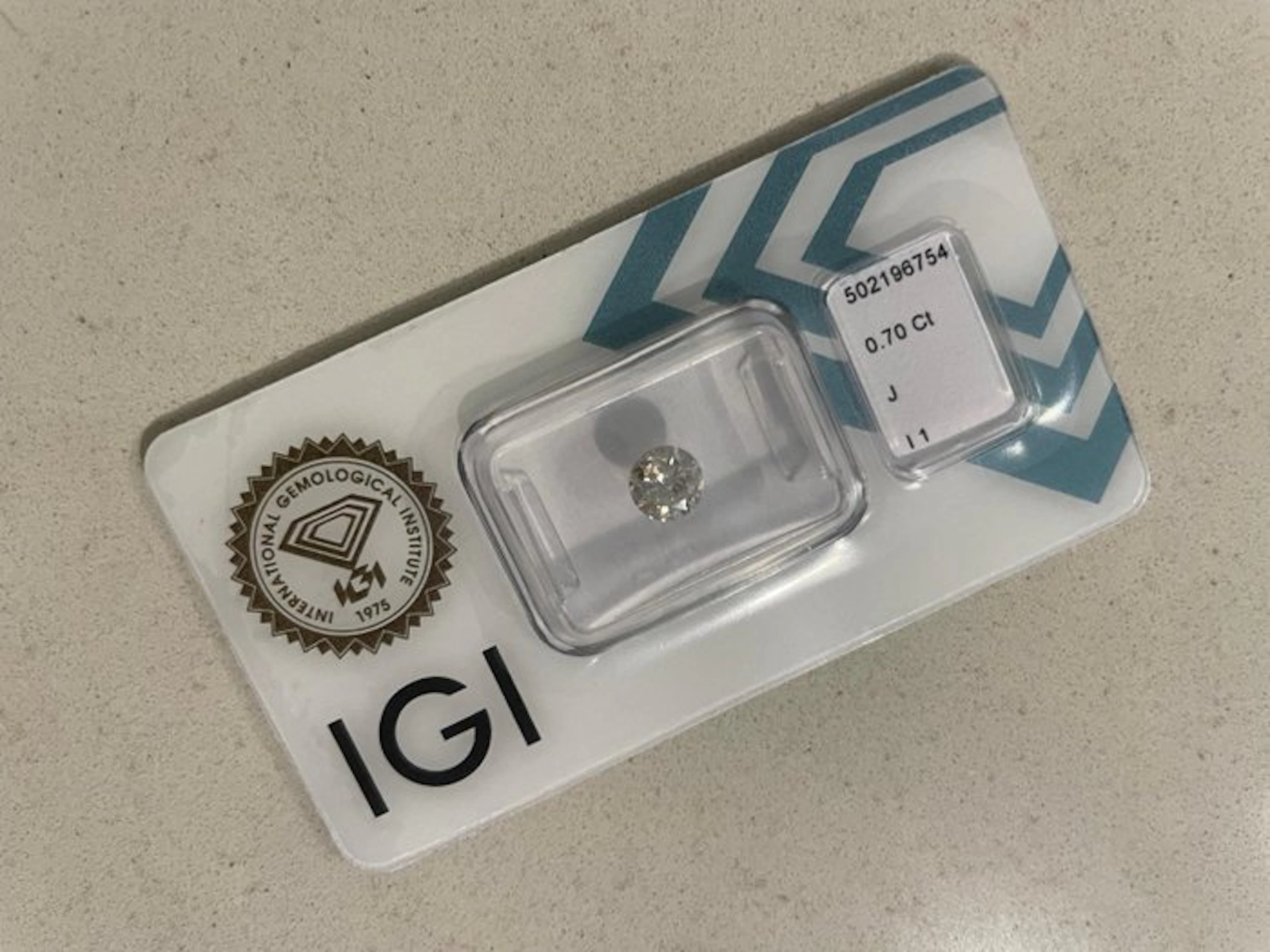 No reserve price - 1 pcs Diamond (Natural) - 0.70 ct...