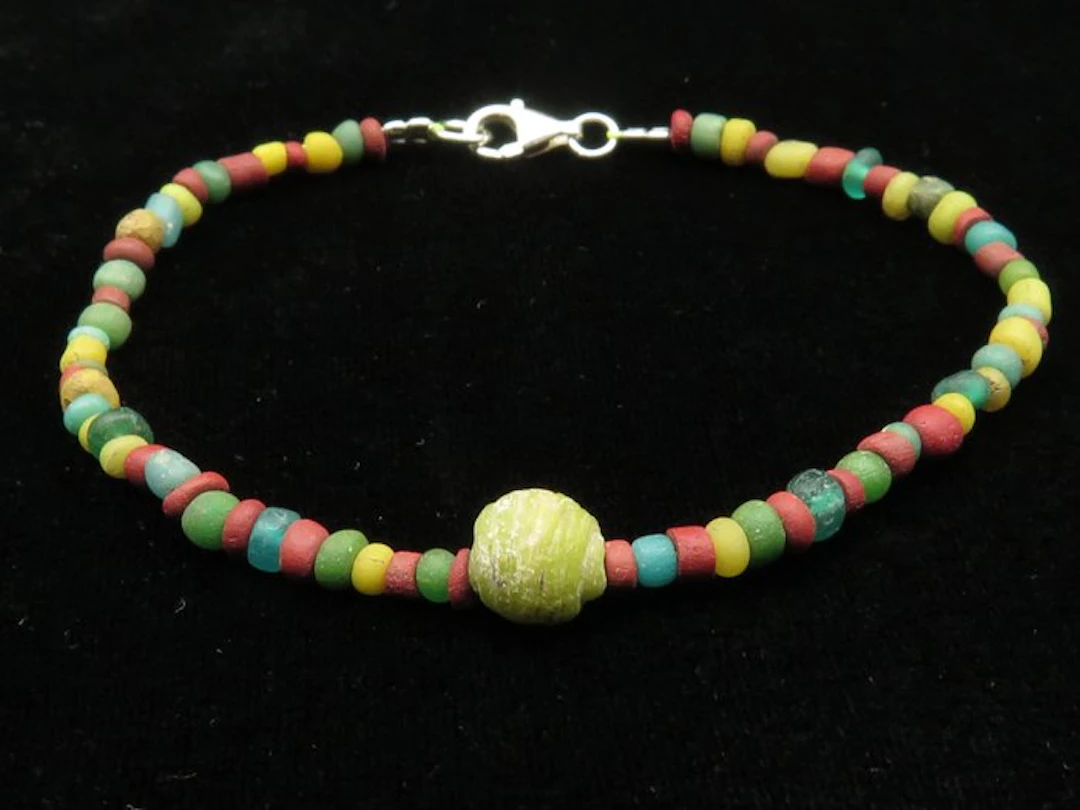 Ancient Roman Bracelet made of Glass beads - 18 cm (No reserve price)