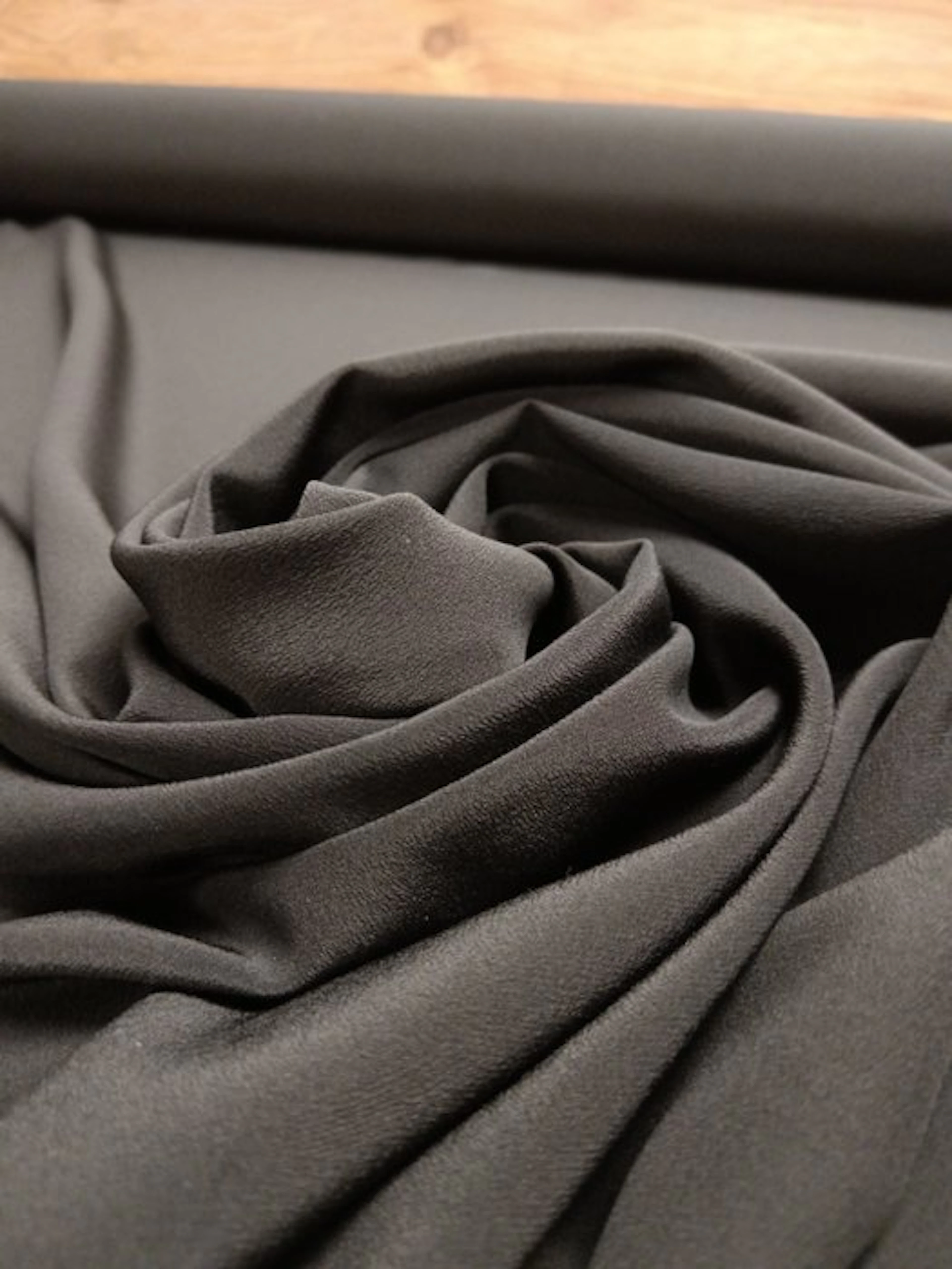 Pure silk E 662 size 4.90 x 1.40 m - Textile - 600 cm - 140 cm - Purest Arrow