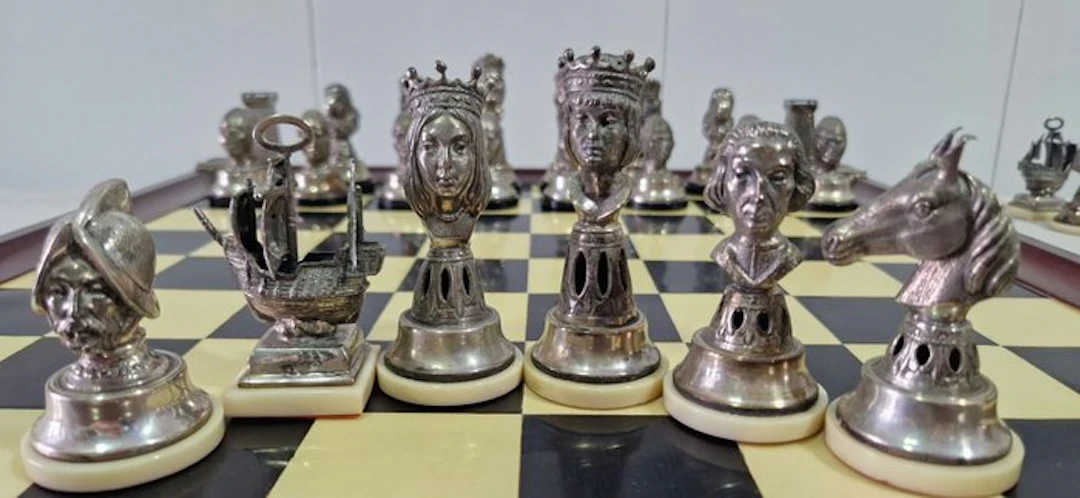 Chess set - Ajedrez de PLATA de Lujo vintage...