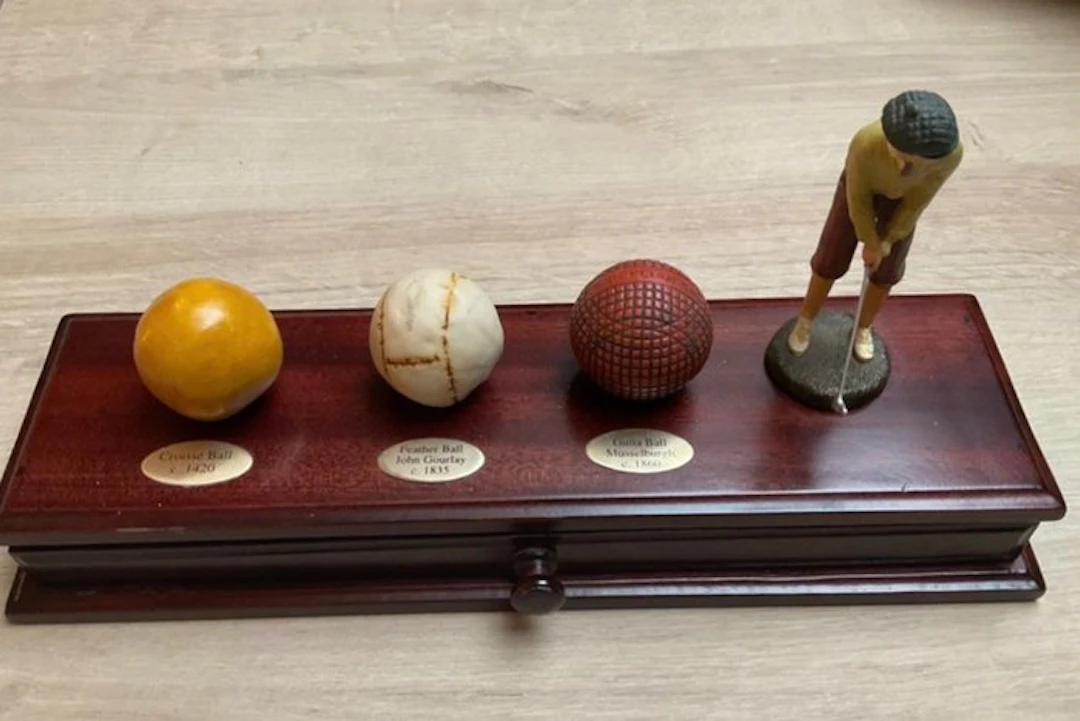 Golf - Figurine, Golf ball