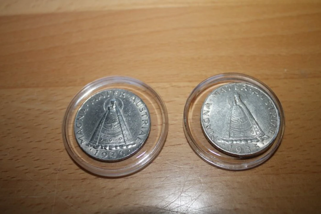 Austria. 5 Schilling 2x 1934/1935 - Madonna of Mariazell...