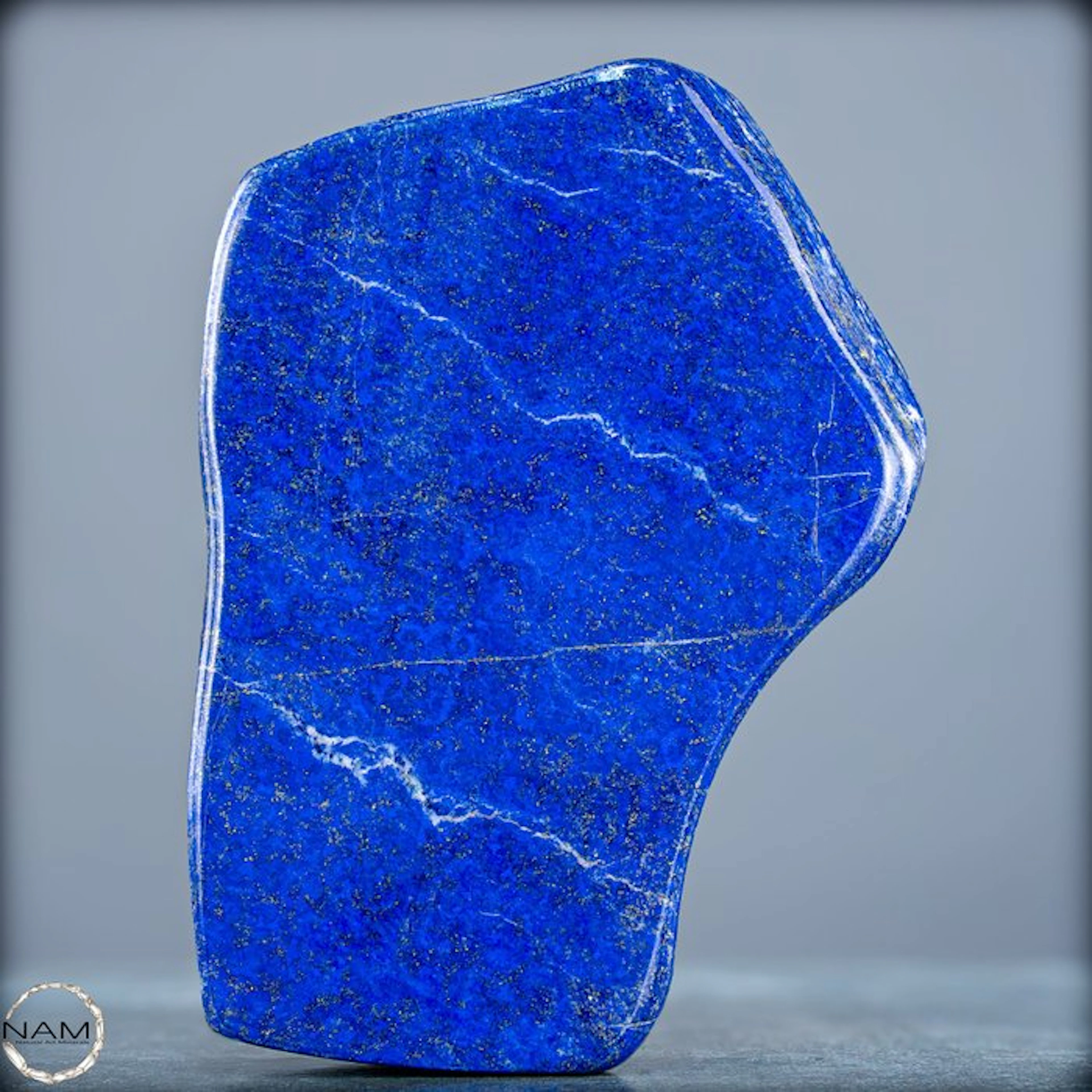 Very Decorative Royal Blue Lapis Lazuli Sculpture- 1622.43 g