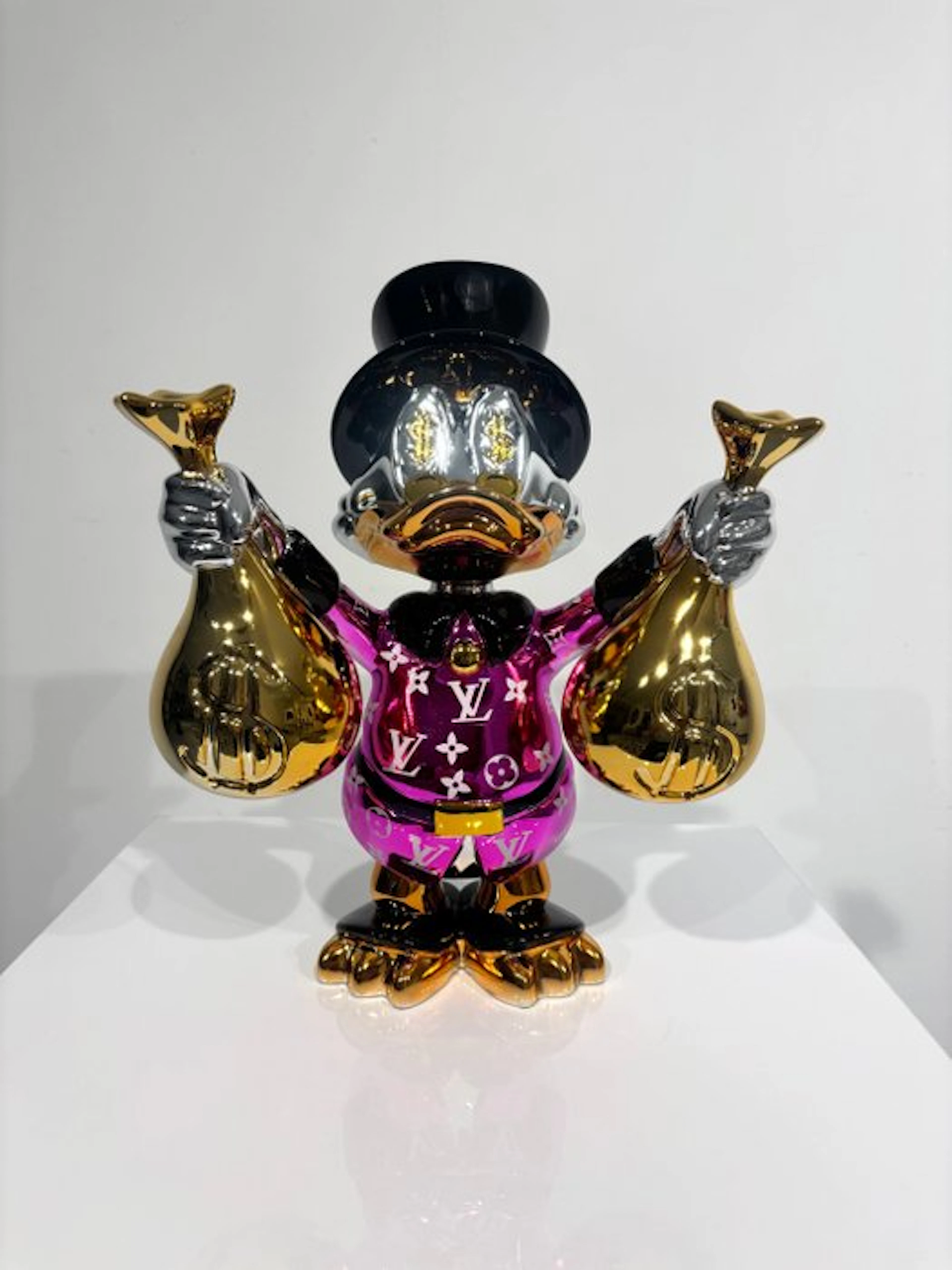 Van Apple - Scrooge McDuck