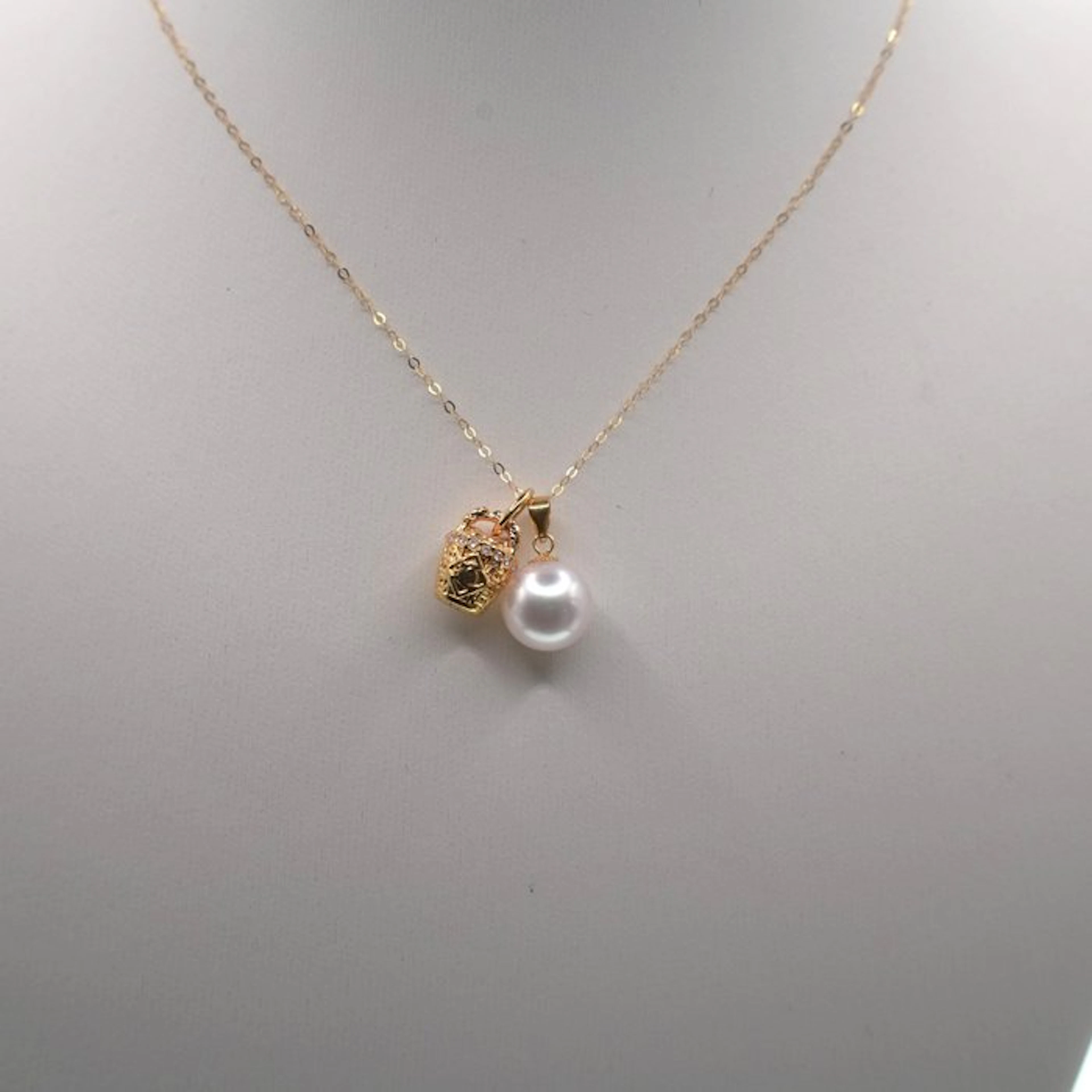 Pearl - other - Necklace - Akoya + Golden Basket