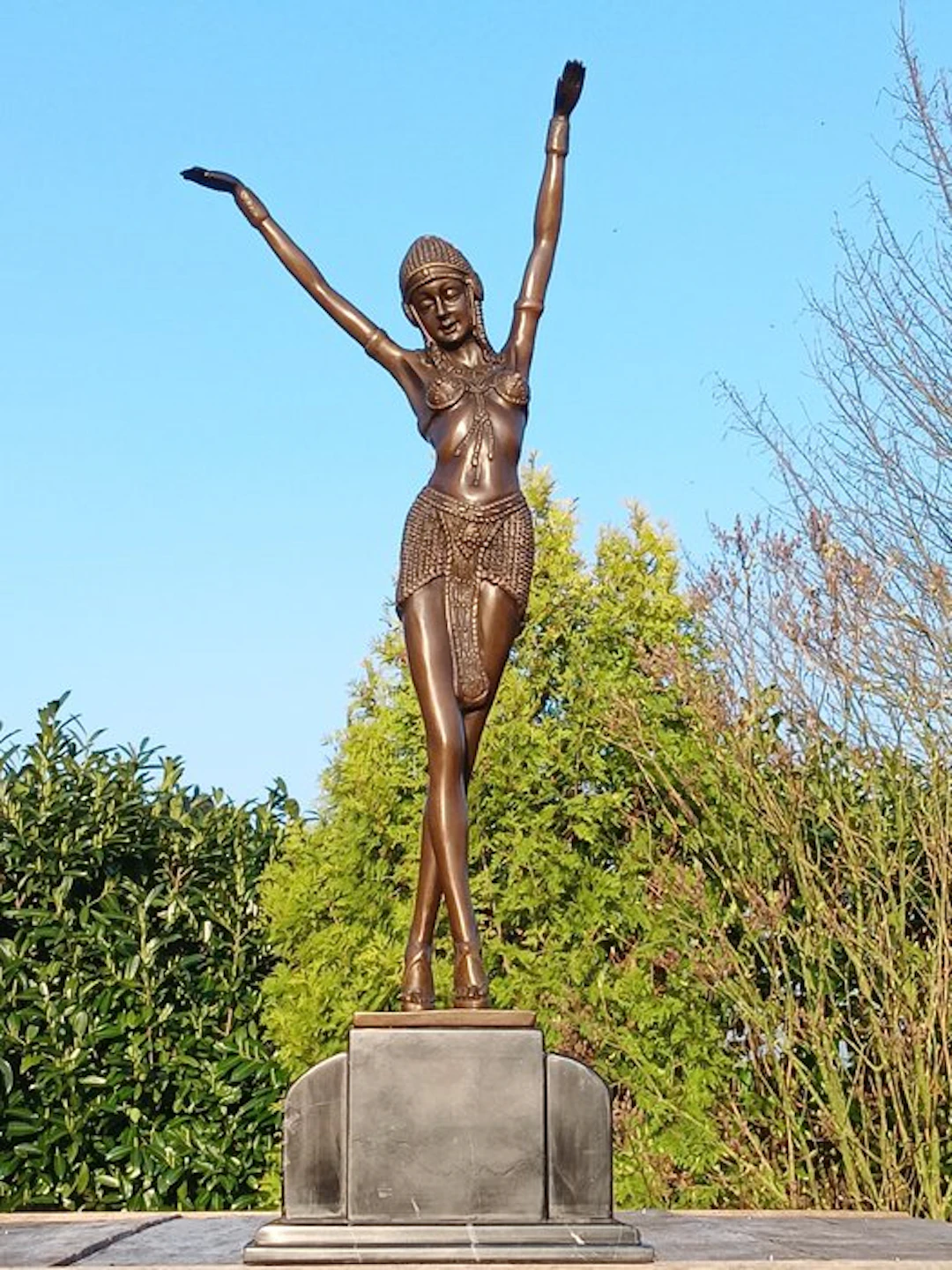 Sculpture, eygptische danderes - 55 cm - bronze-marble