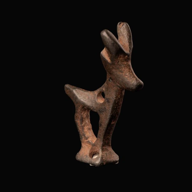Bronze Age Bronze Deer Statue / Amulet (No reserve price)