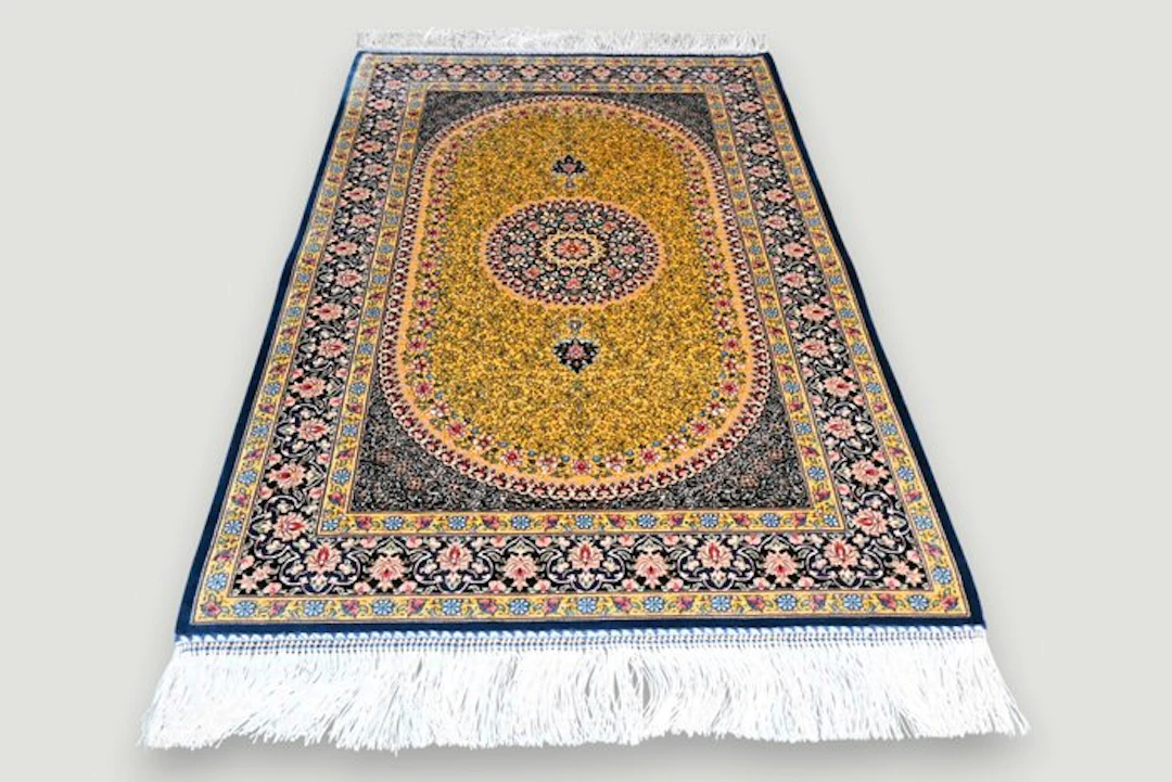 Luxury Silk - Rug - 90 cm - 60 cm - unused condition