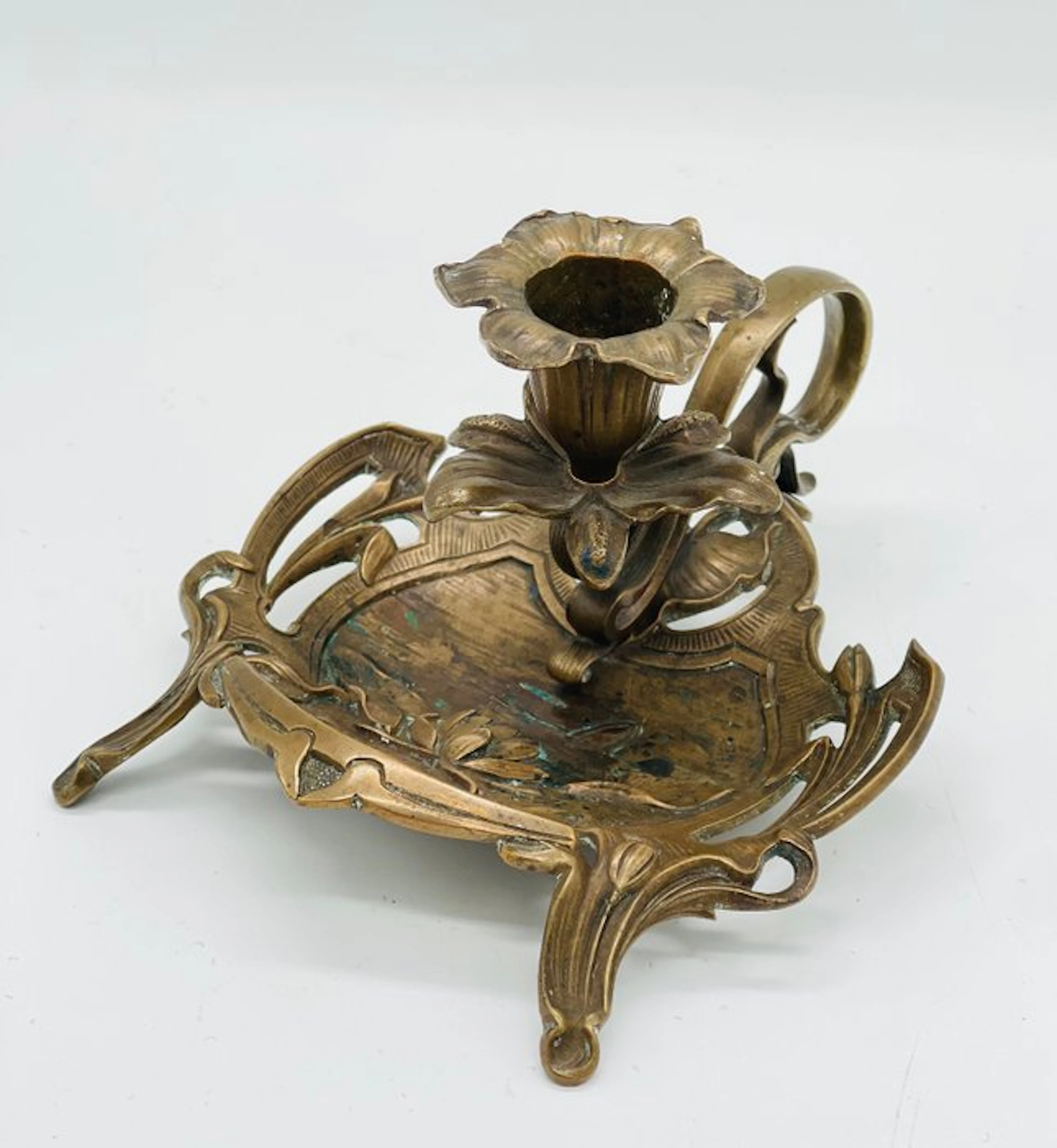 Chamberstick - Bronze - Art nouveau chamberstick