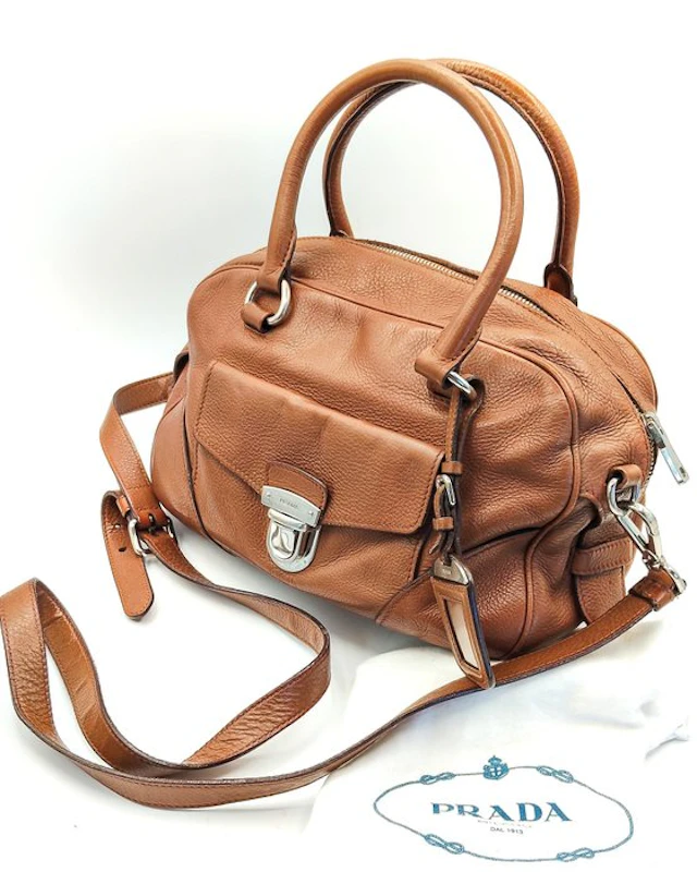 Prada - Bauletto in pelle di vitello - Crossbody bag
