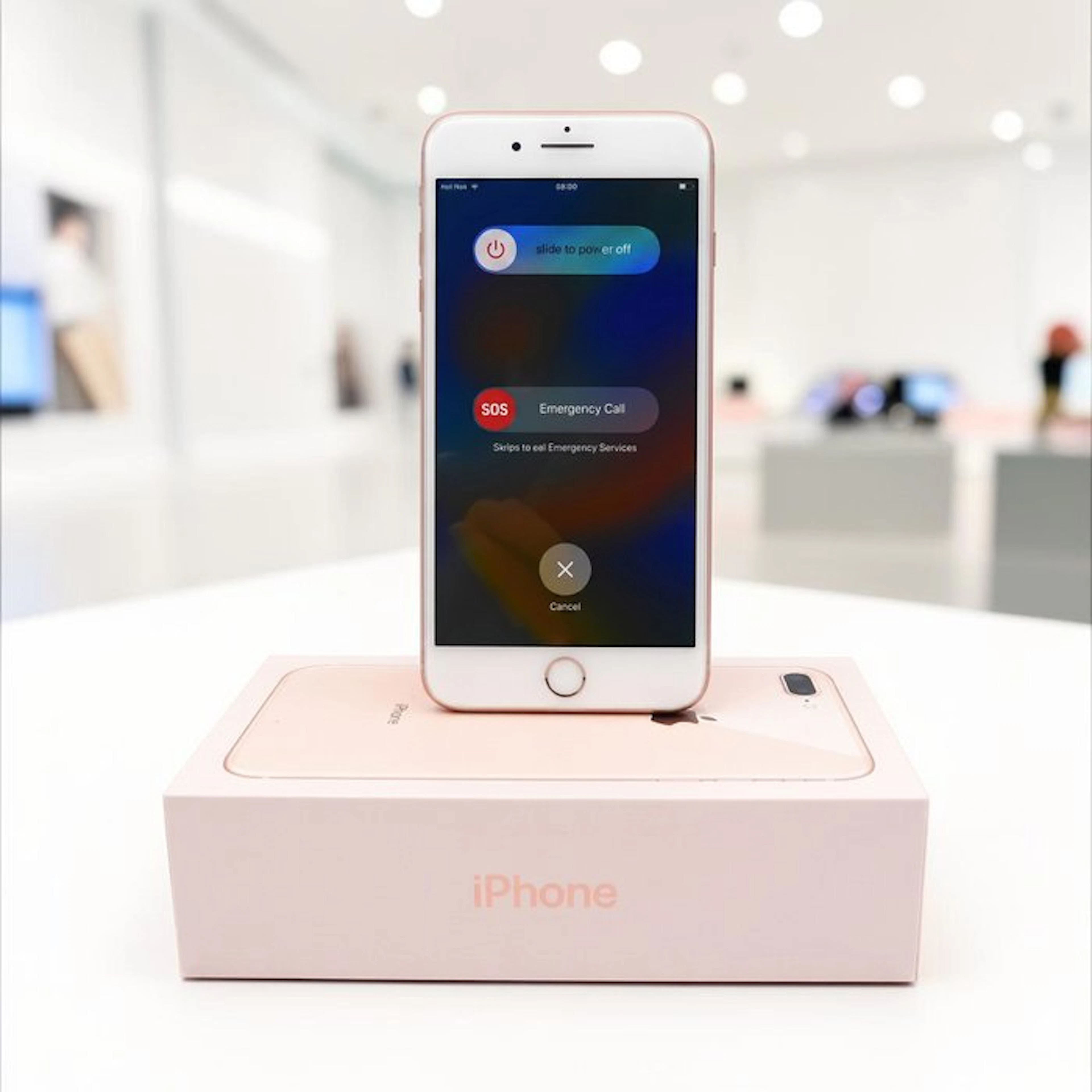 Apple iPhone 8 Plus Rose Gold (64GB) in Original Box + 5...