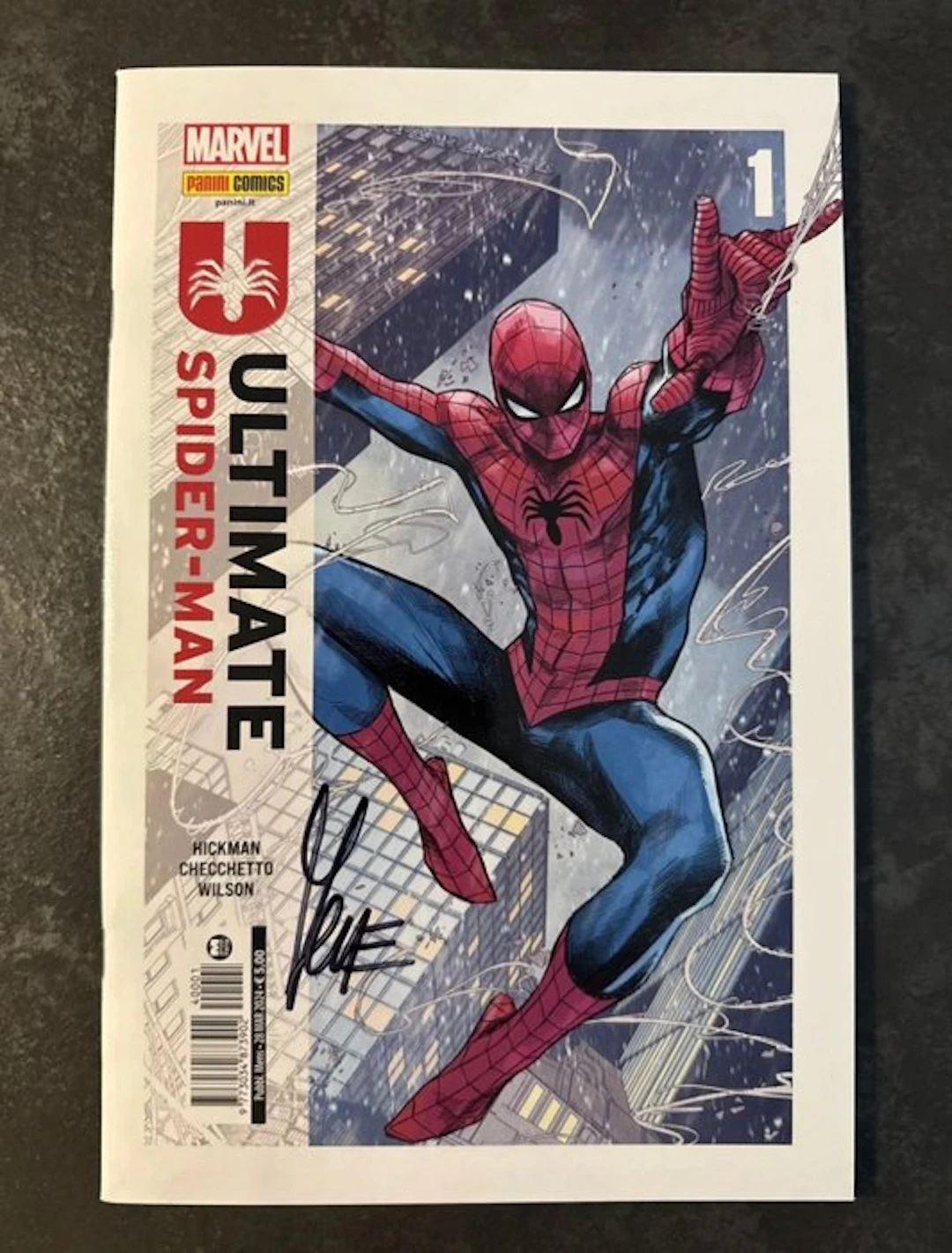 Ultimate Spider-Man 1 - RARE Italian M.Checchetto SIGNED...