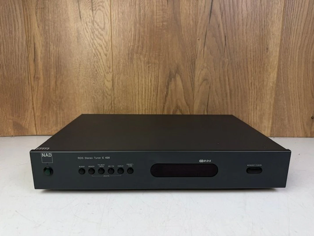 NAD - C 420 Tuner