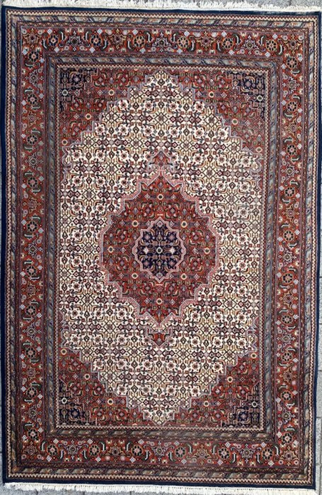 Indo Tabriz - Cleaned - Carpet - 302 cm - 201 cm
