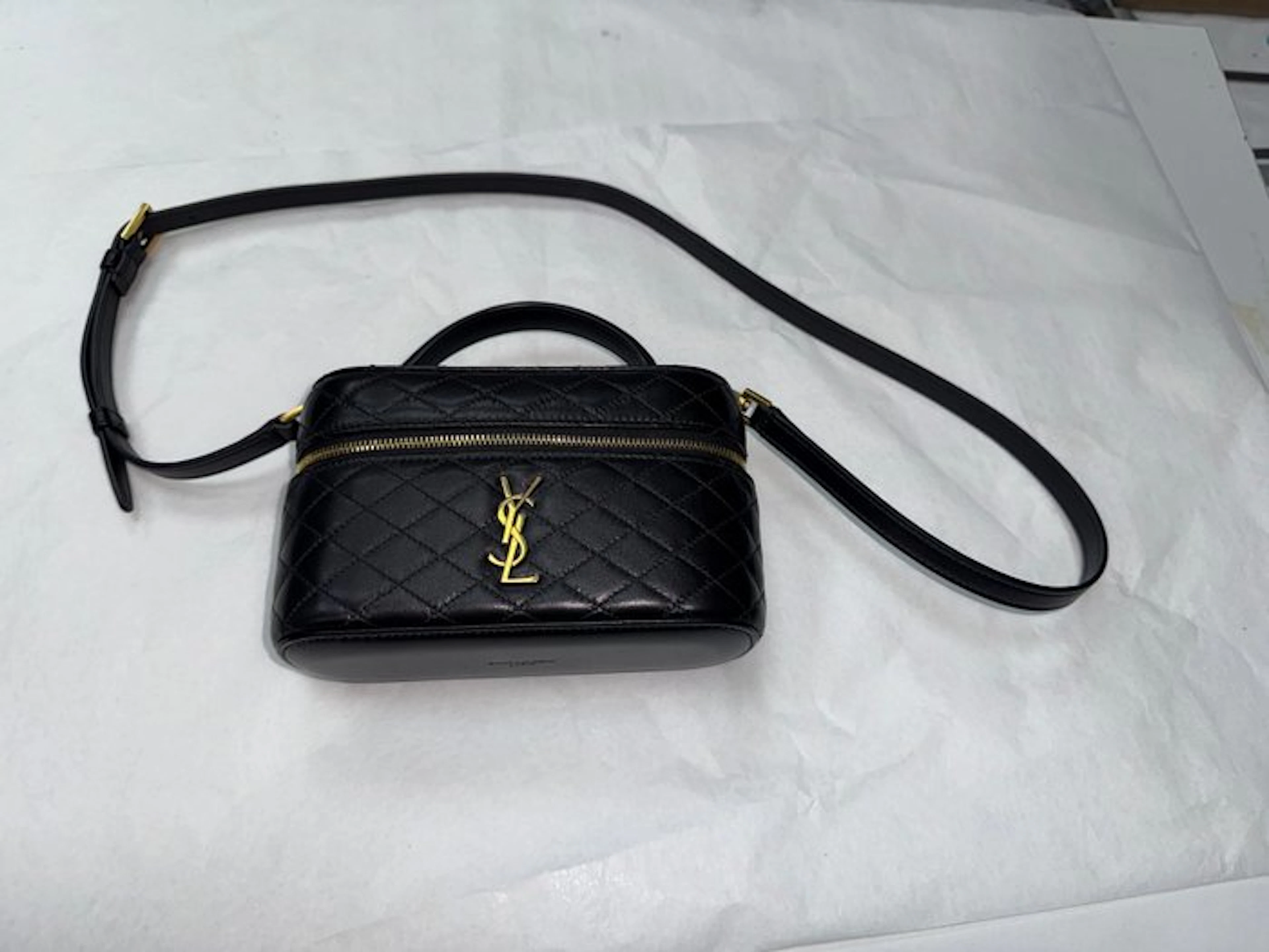 Yves Saint Laurent - Vanity - Crossbody bag