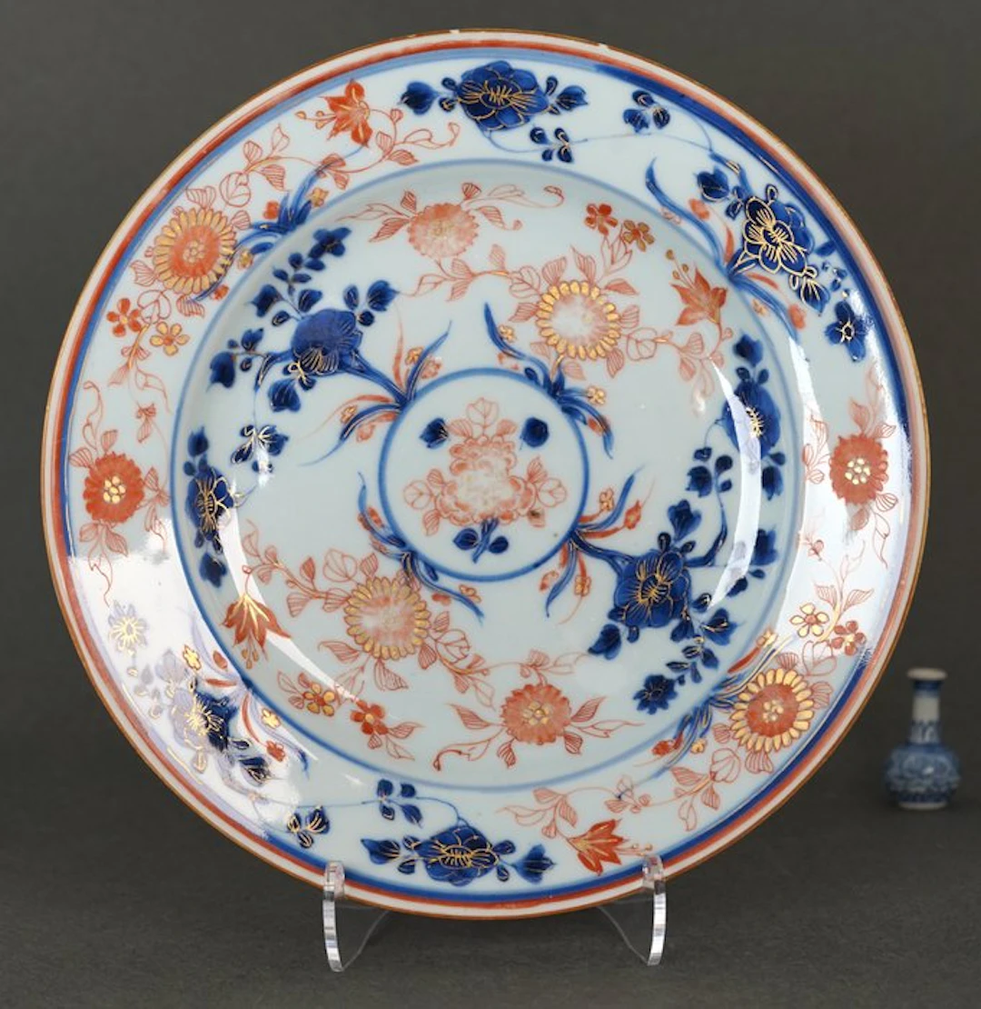 Kangxi (1662-1722) - Plate - Widely Blossoming...