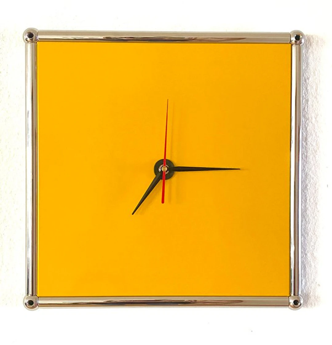 Automaton clock - Design Chrome - 2026 - Upcycled clock...