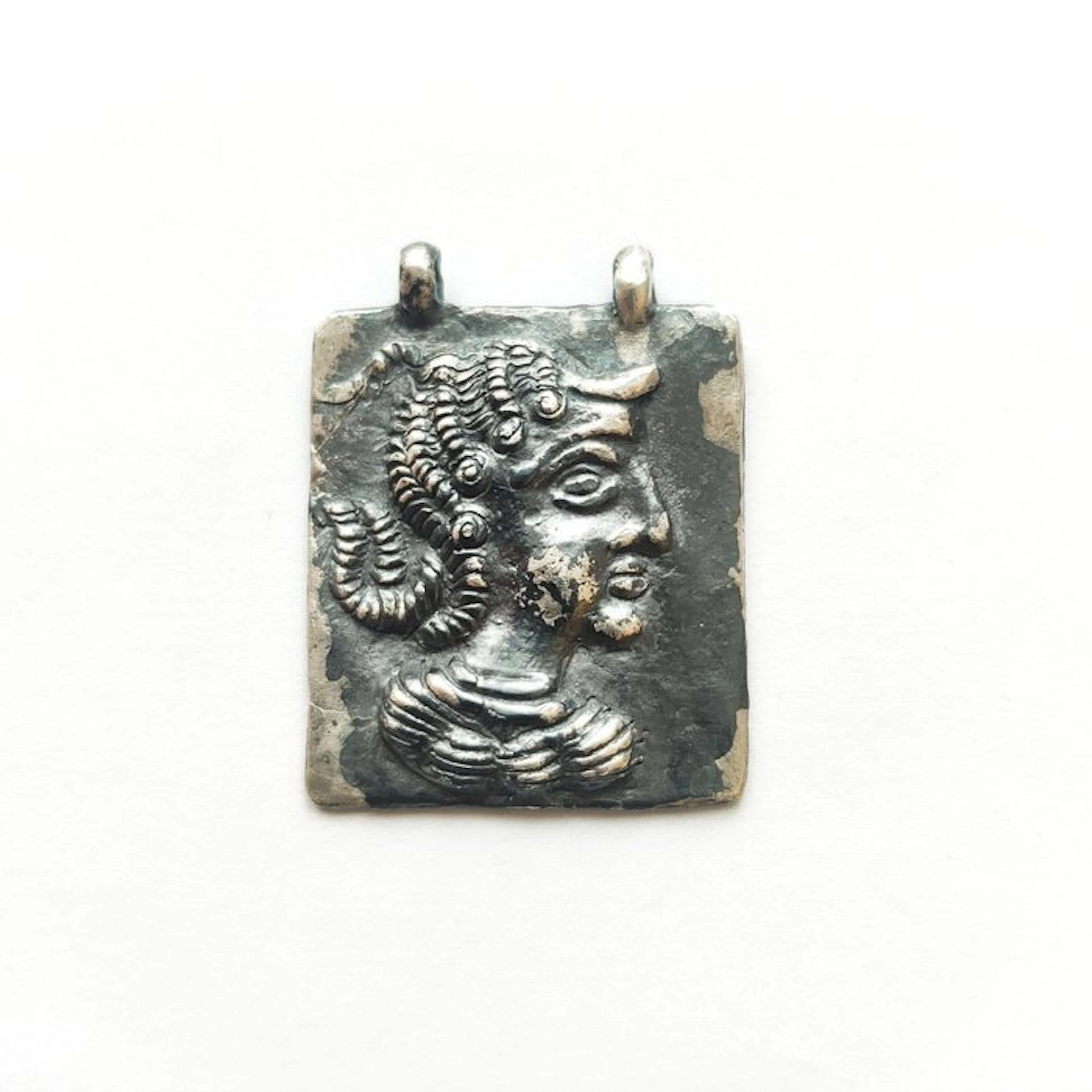 Western Asiatic Silver Medaillon Pendant with King's Portrait - 38 mm