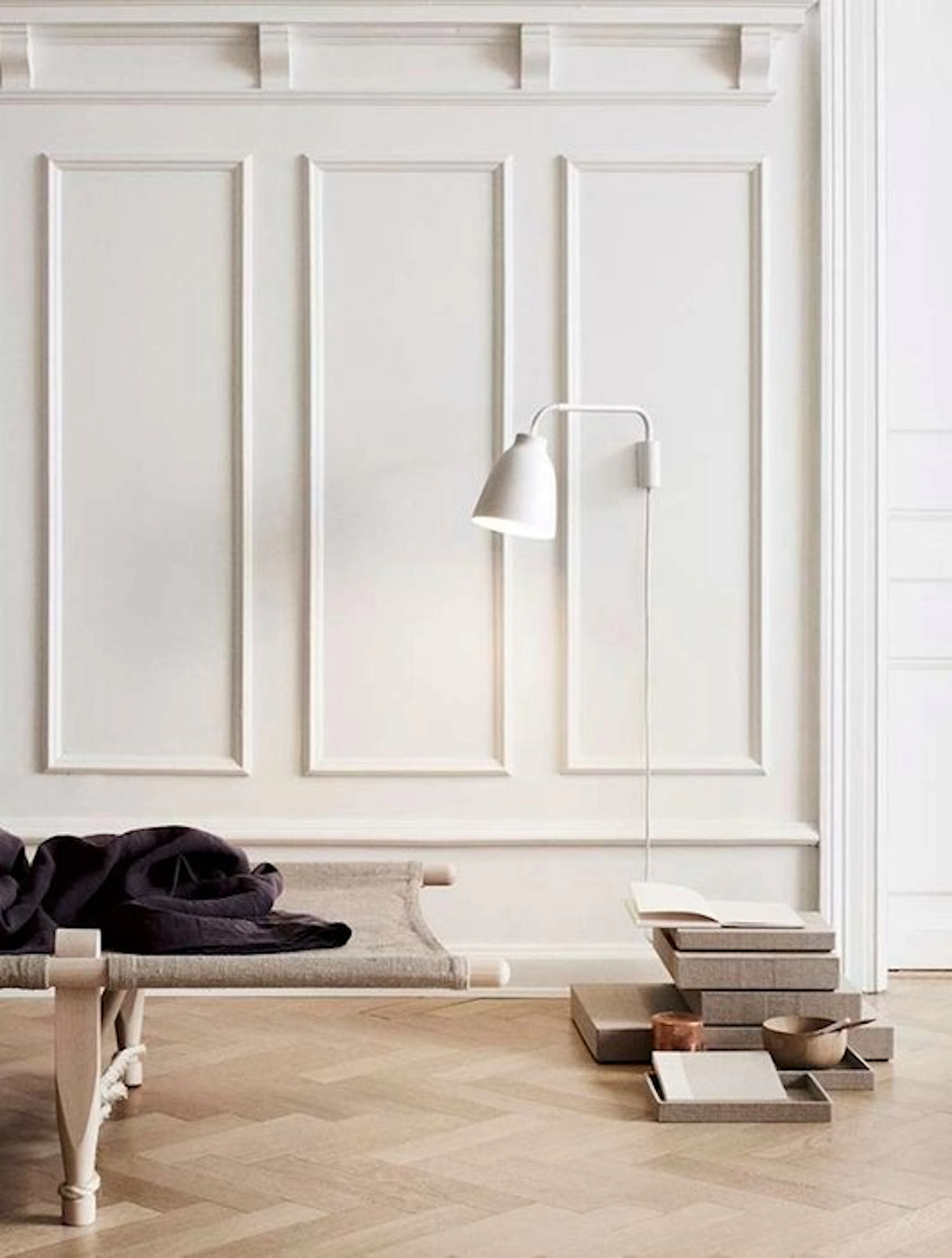 Fritz Hansen - Cecilie Manz - Wall sconce - Caravaggio Read - Metal