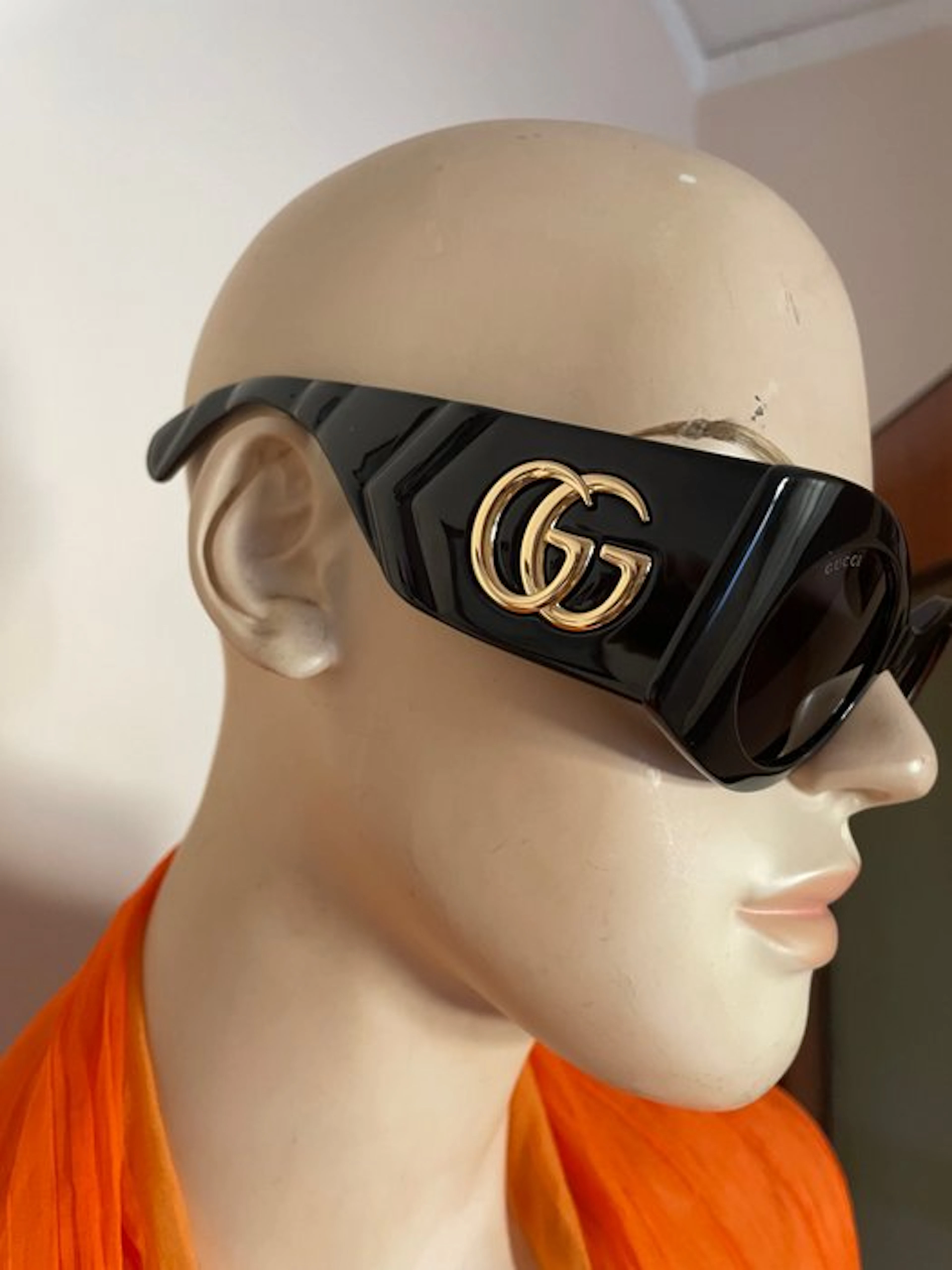 Gucci - Sunglasses