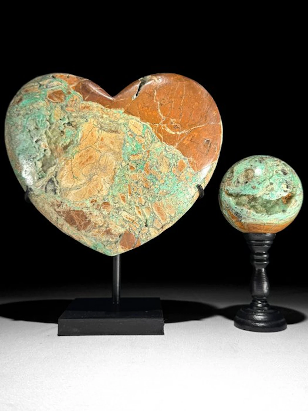 NO RESERVE PRICE - Wonderful Pair of Green Smithsonite...